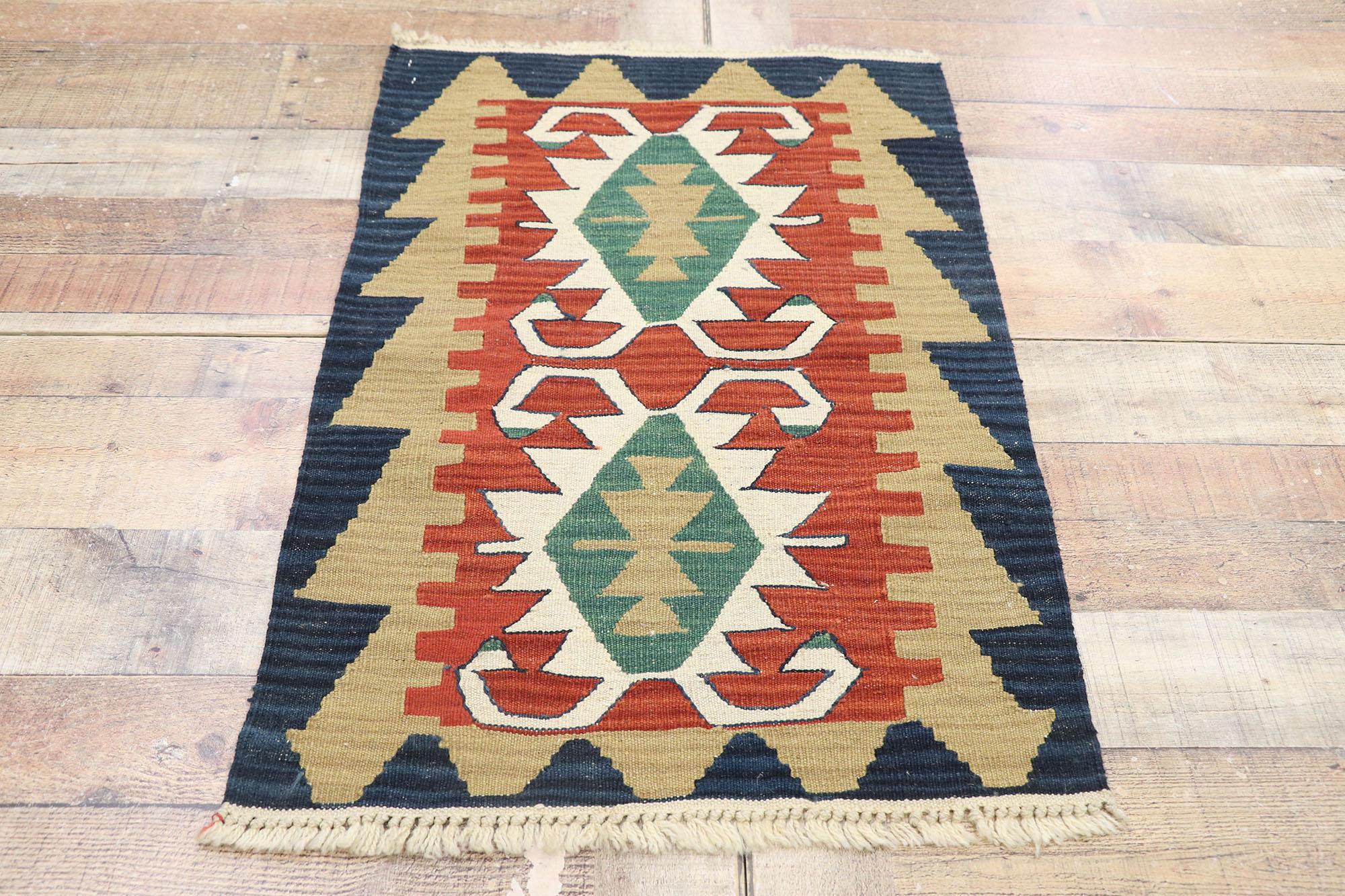 Vintage Persian Shiraz Kilim Rug, Luxury Lodge Meets Nomadic Charm For Sale 1