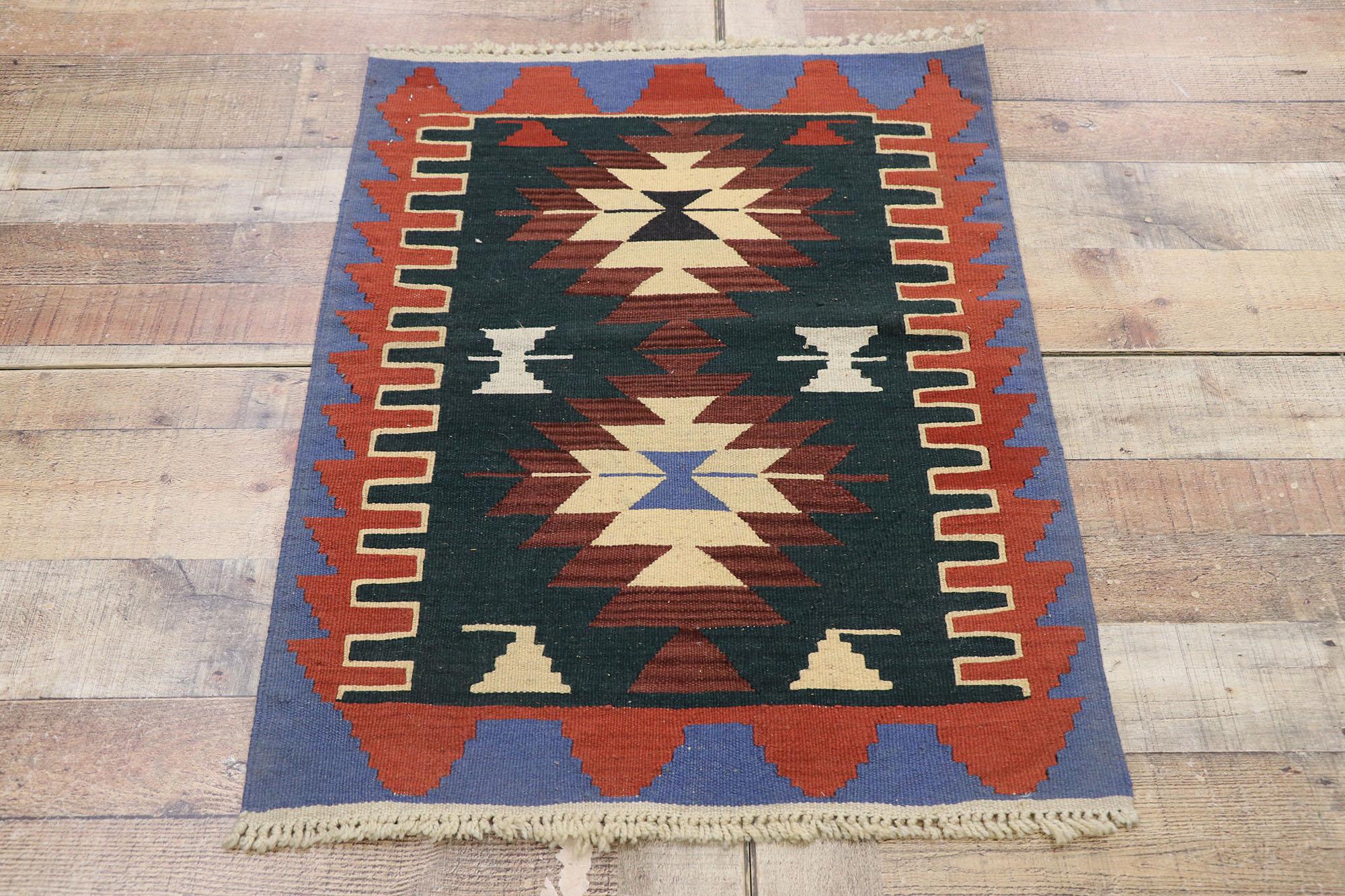 Alfombra vintage persa Shiraz Kilim, el lujo se une al encanto nómada Lana en venta