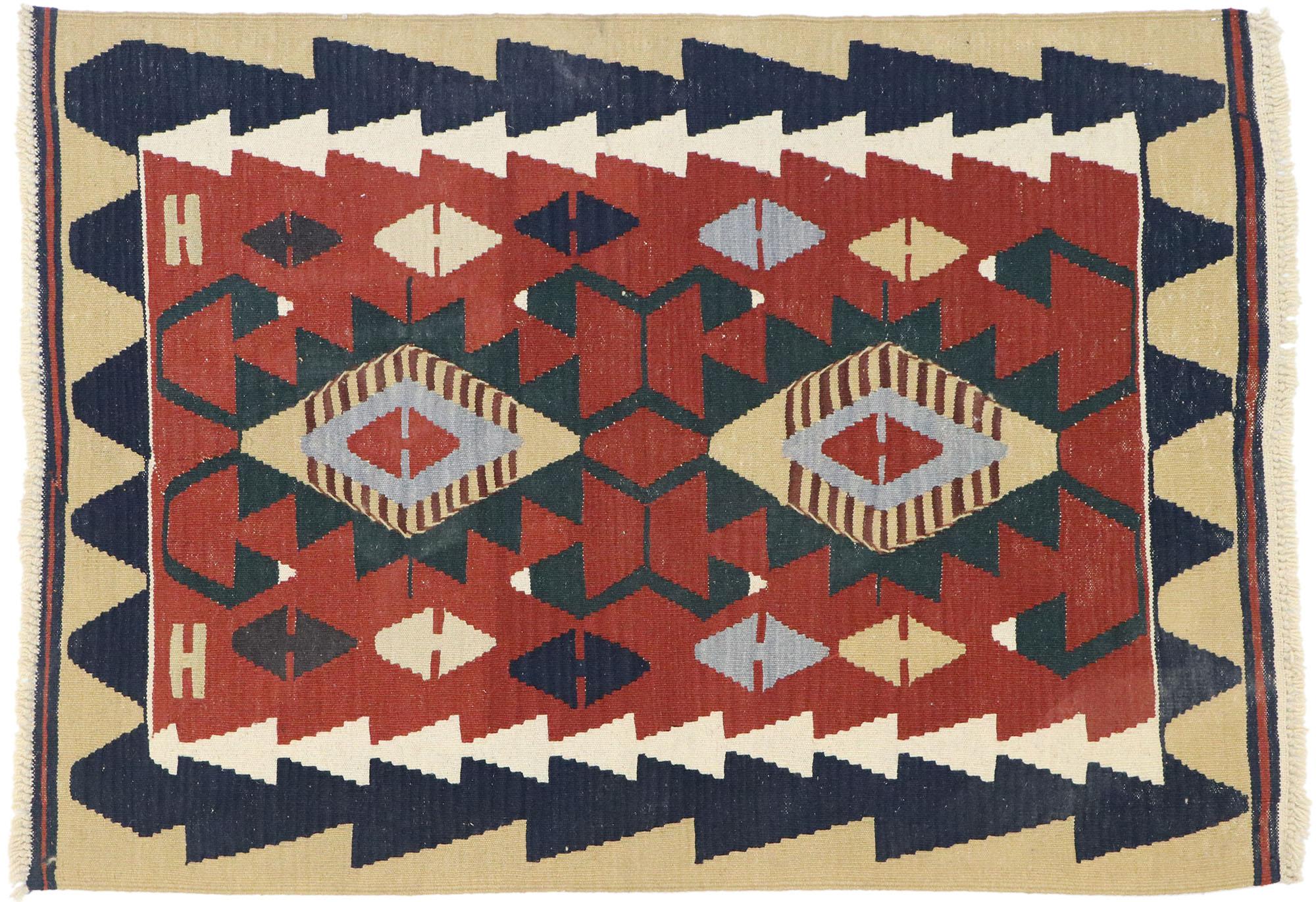 Vintage Persian Shiraz Kilim Rug, Luxury Lodge Meets Nomadic Charm For Sale 3
