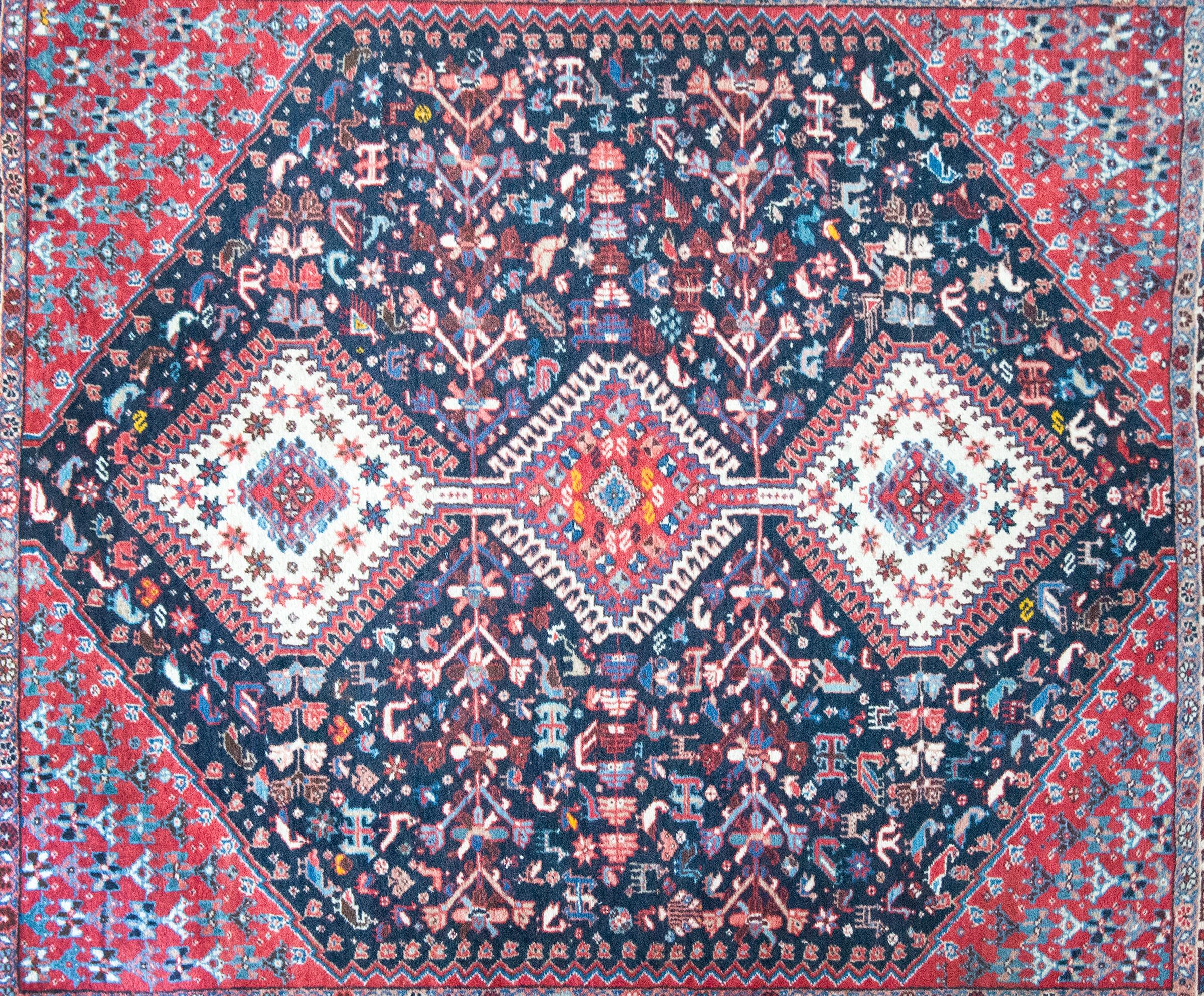 Alter persischer Shiraz-Teppich (Stammeskunst) im Angebot