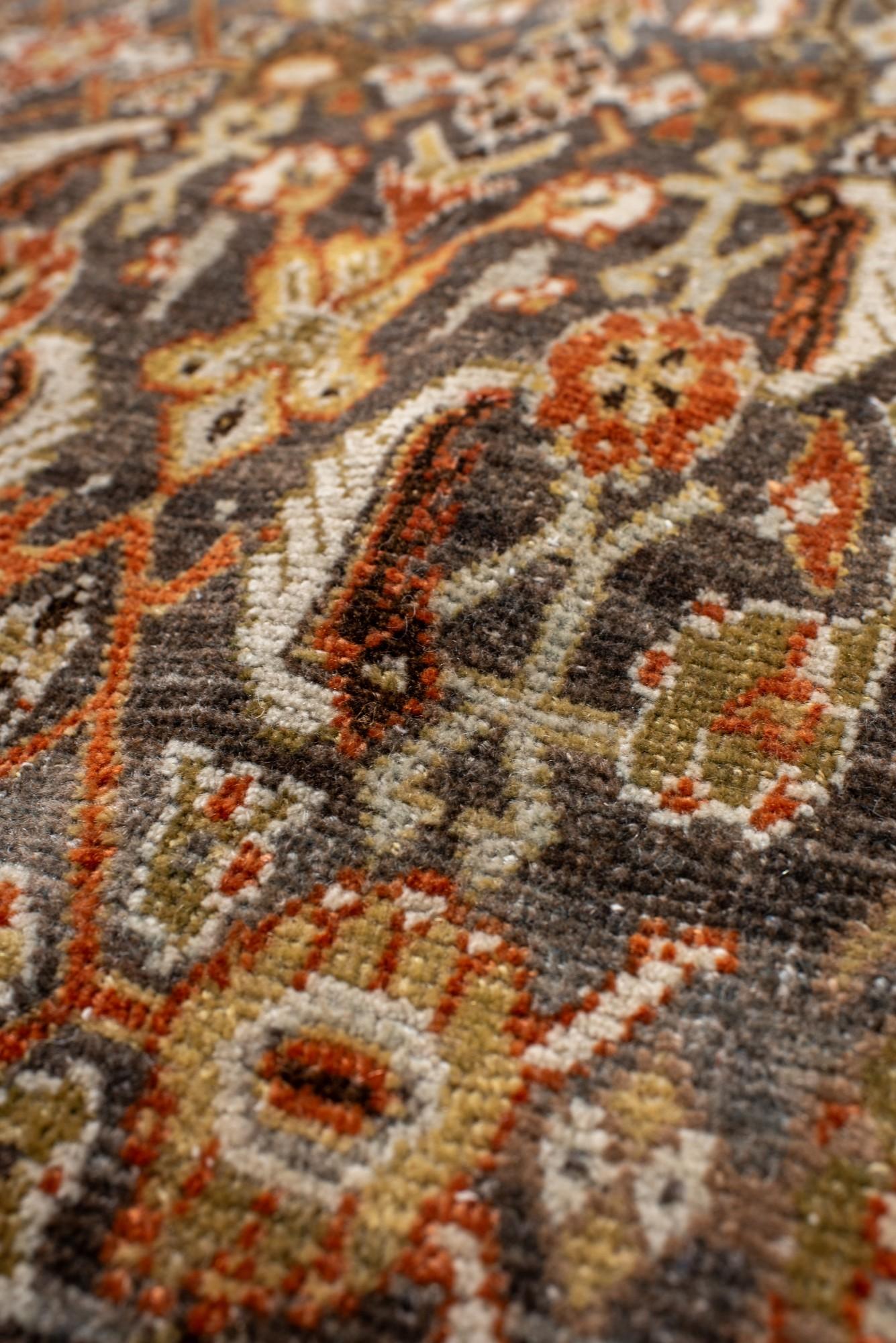 20th Century Vintage Persian Shiraz Rug For Sale