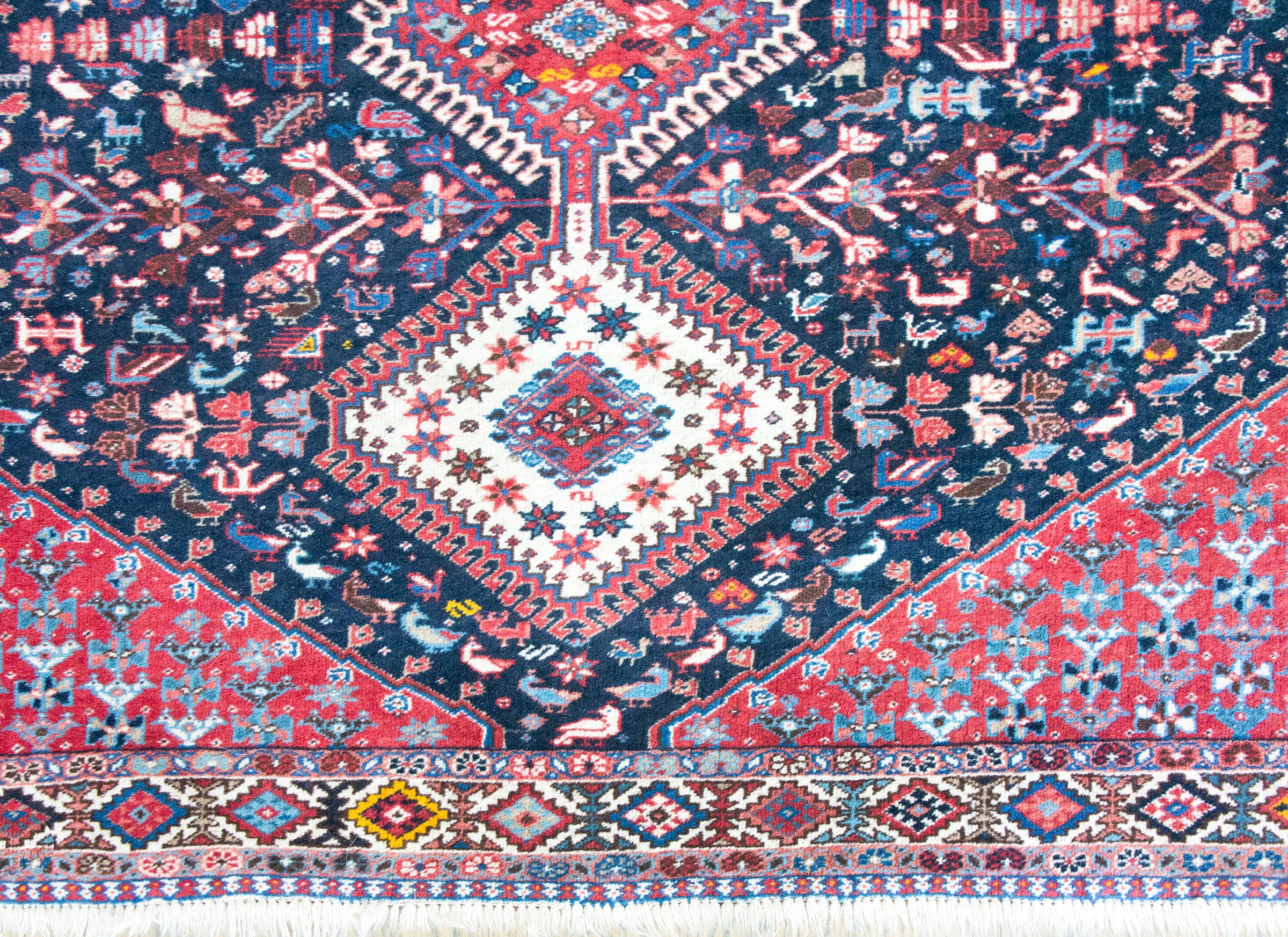 Alter persischer Shiraz-Teppich (Wolle) im Angebot