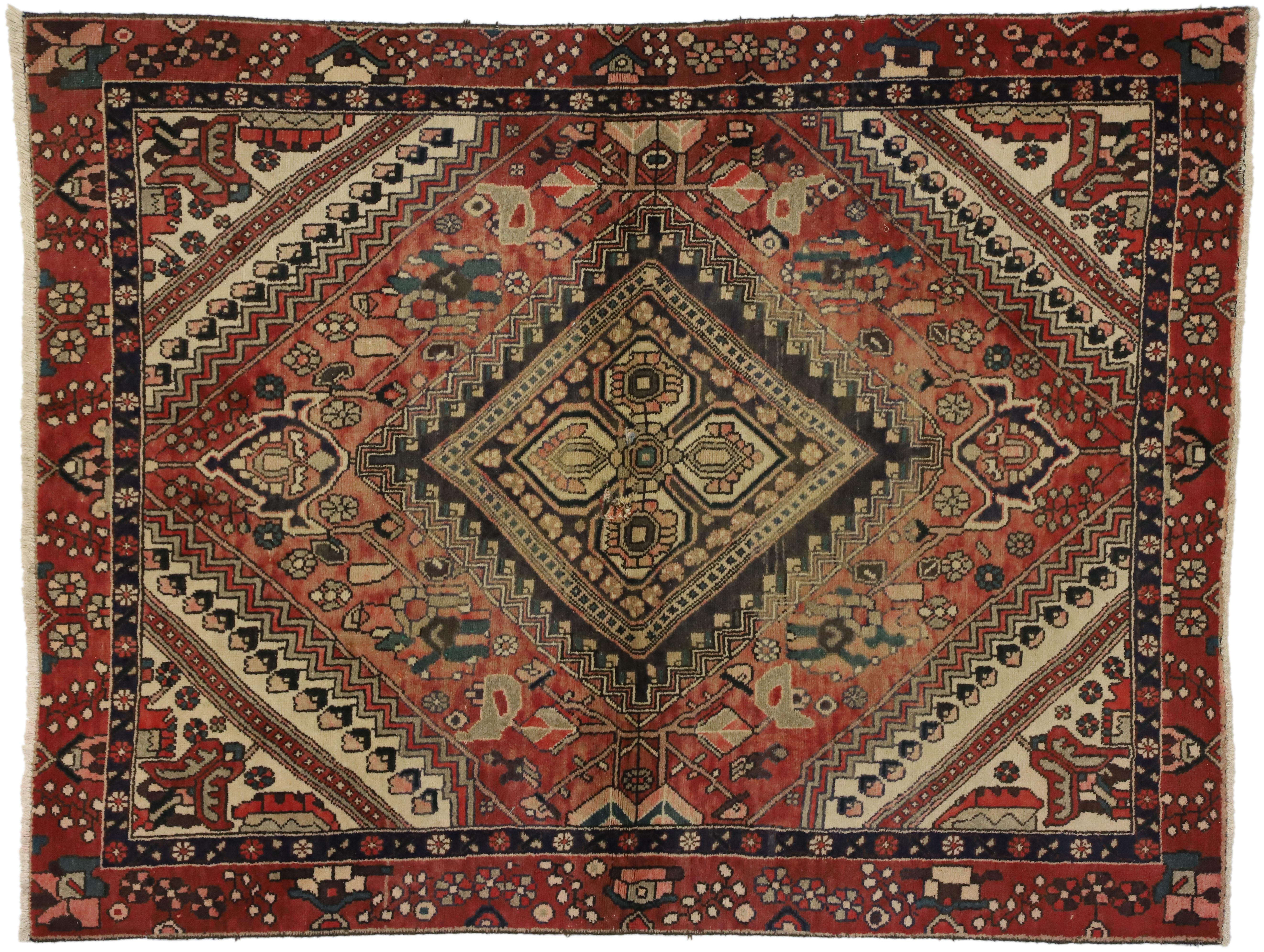 Vintage Persian Shiraz Rug with Rustic Traditional Style For Sale 3