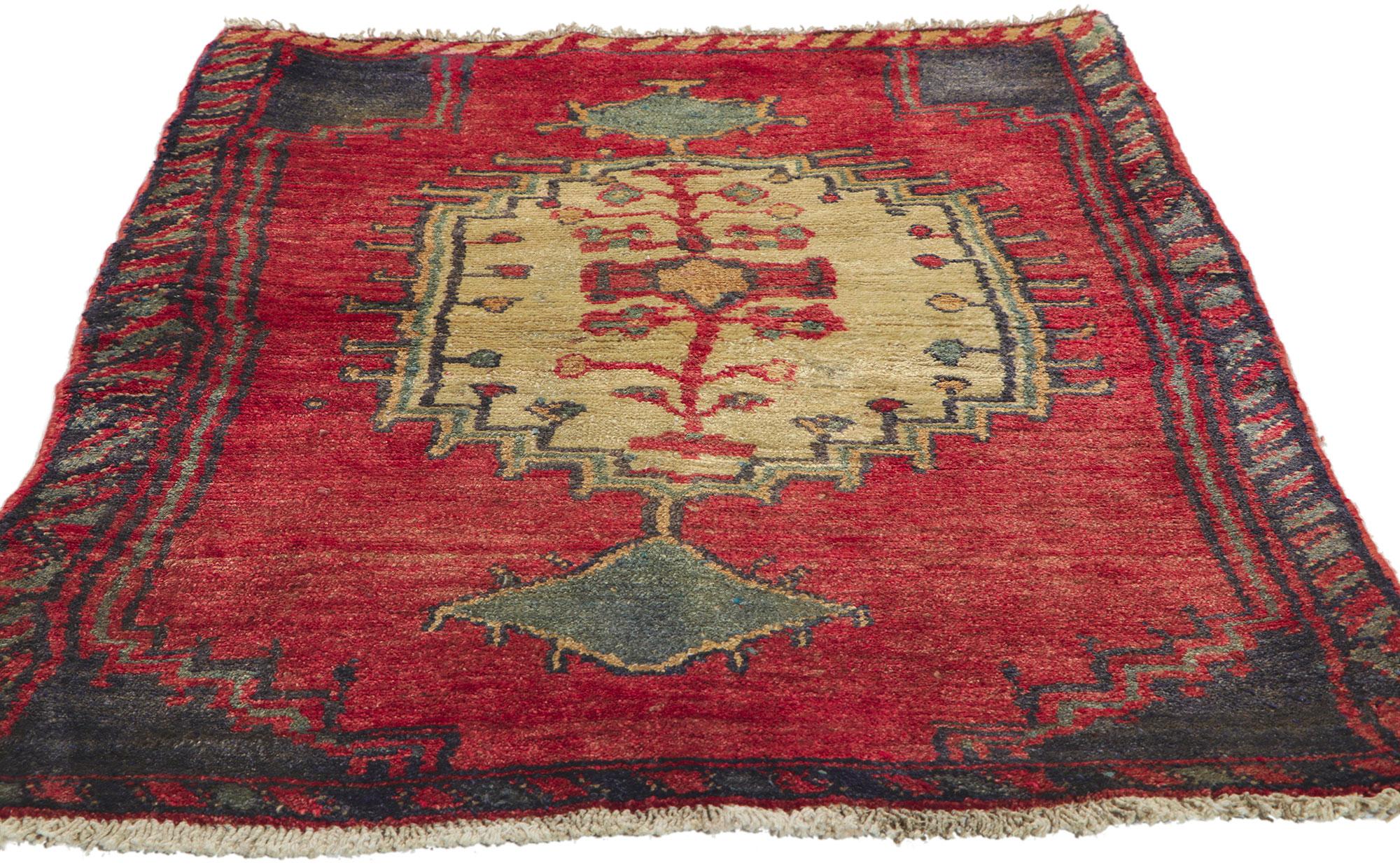Persischer Shiraz-Teppich im Stammesstil, Vintage (Stammeskunst) im Angebot