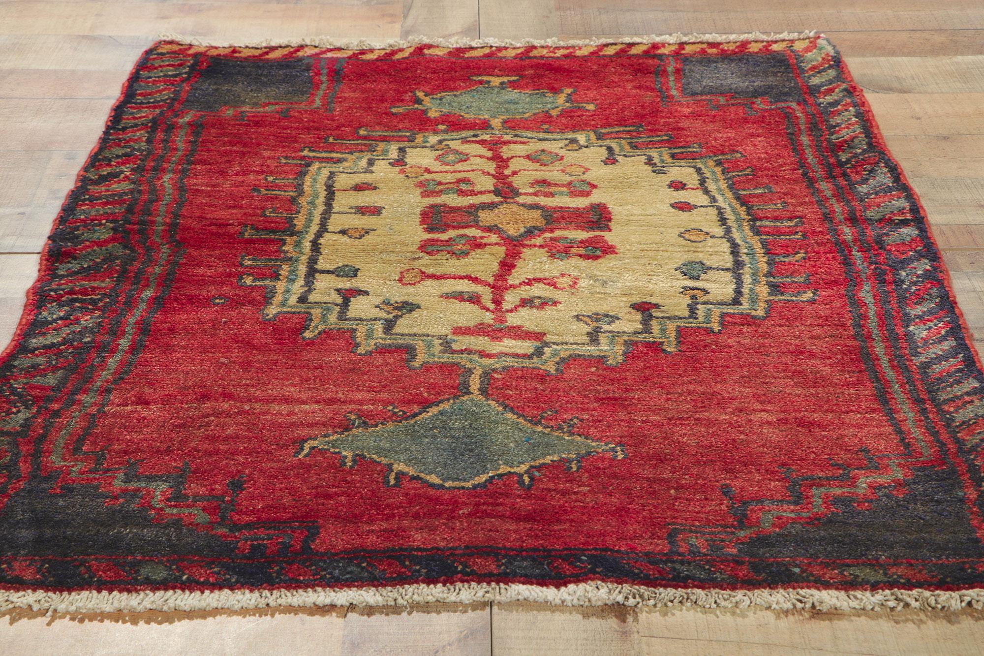 Vintage Persian Shiraz Rug with Tribal Style For Sale 1
