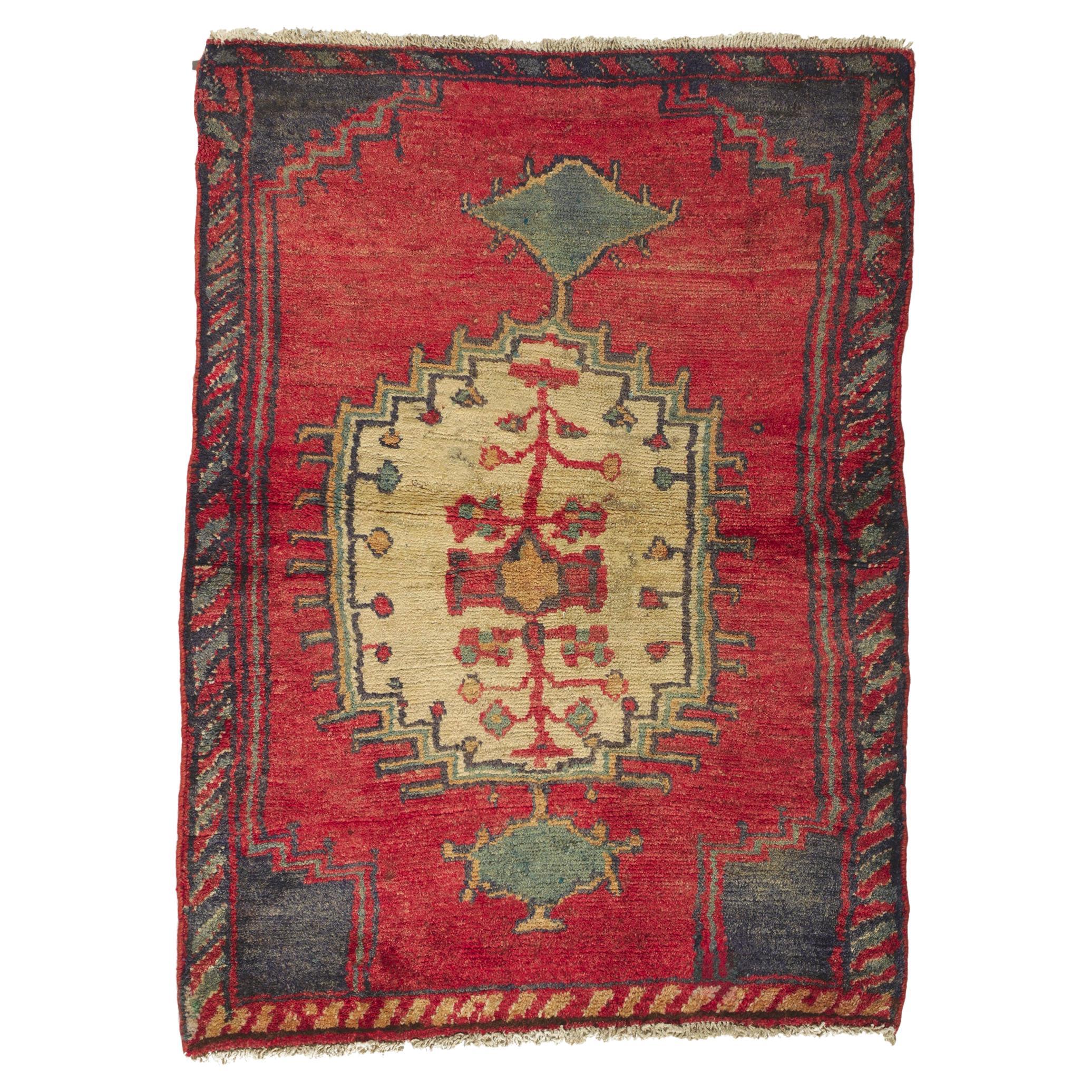 Vintage Persian Shiraz Rug with Tribal Style For Sale