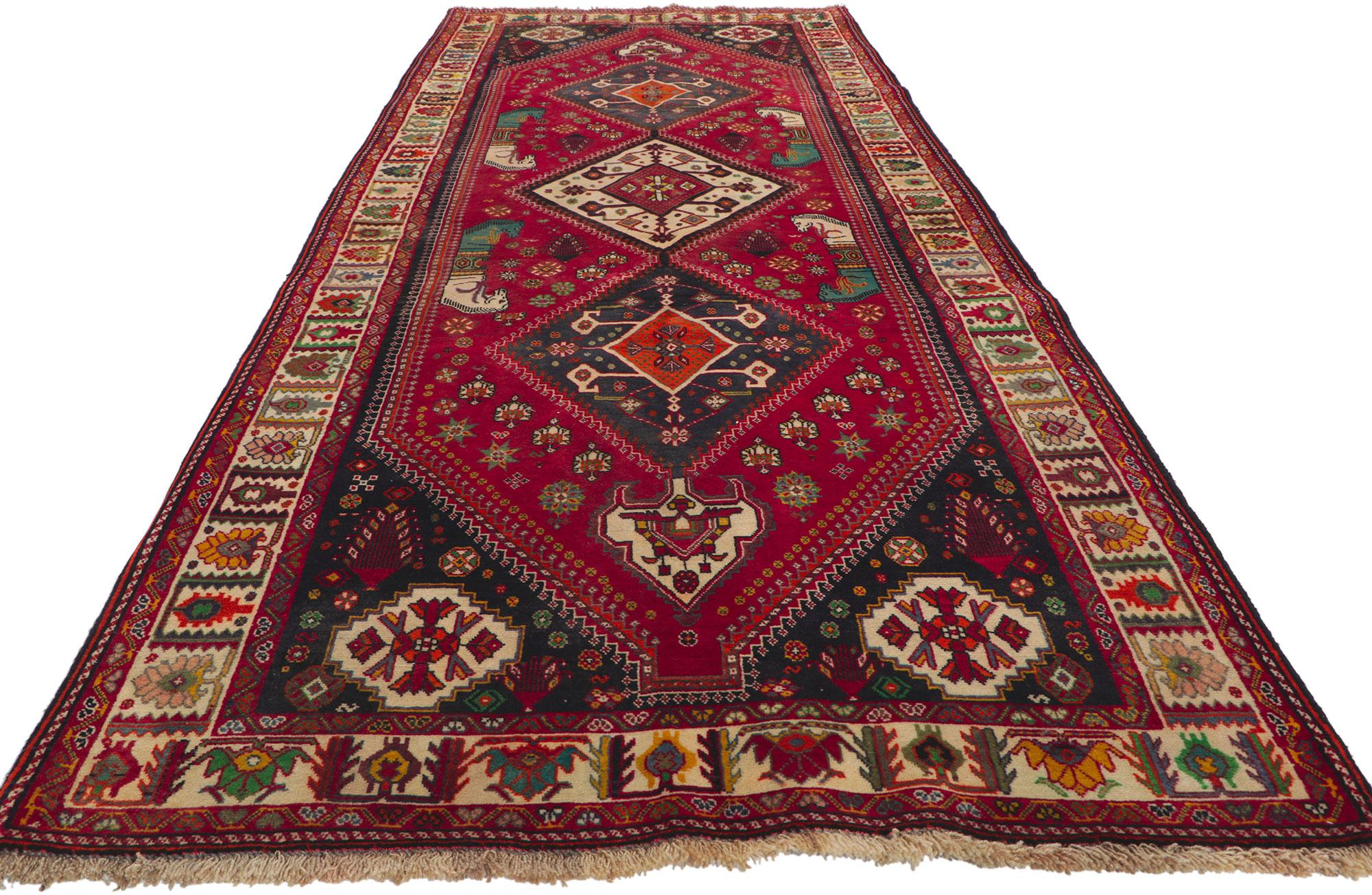 Tribale Runner persiano vintage con stile tribale in vendita