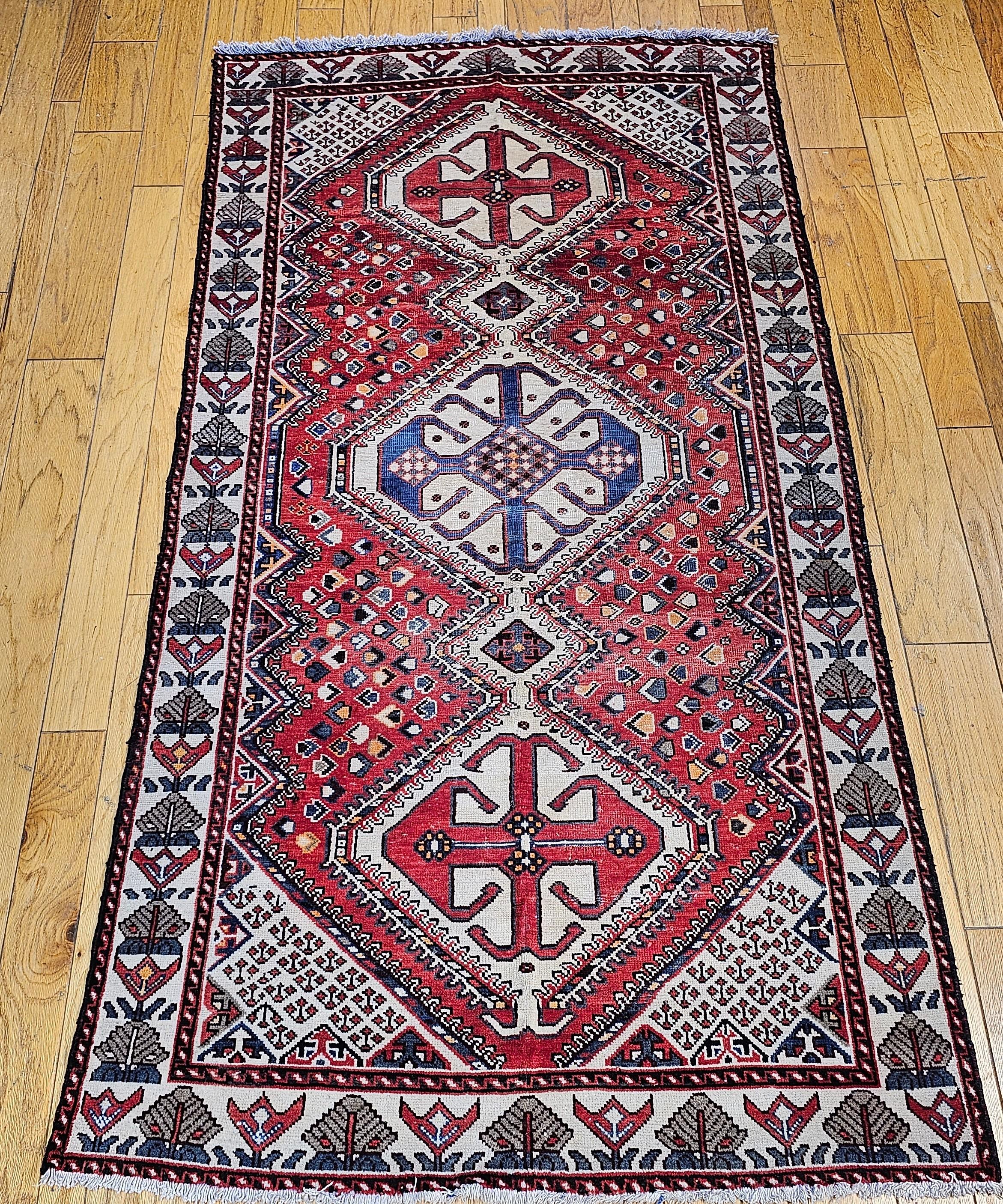 Vintage Persian Shiraz Tribal Area Rug in Red, Ivory, French Blue For Sale 11