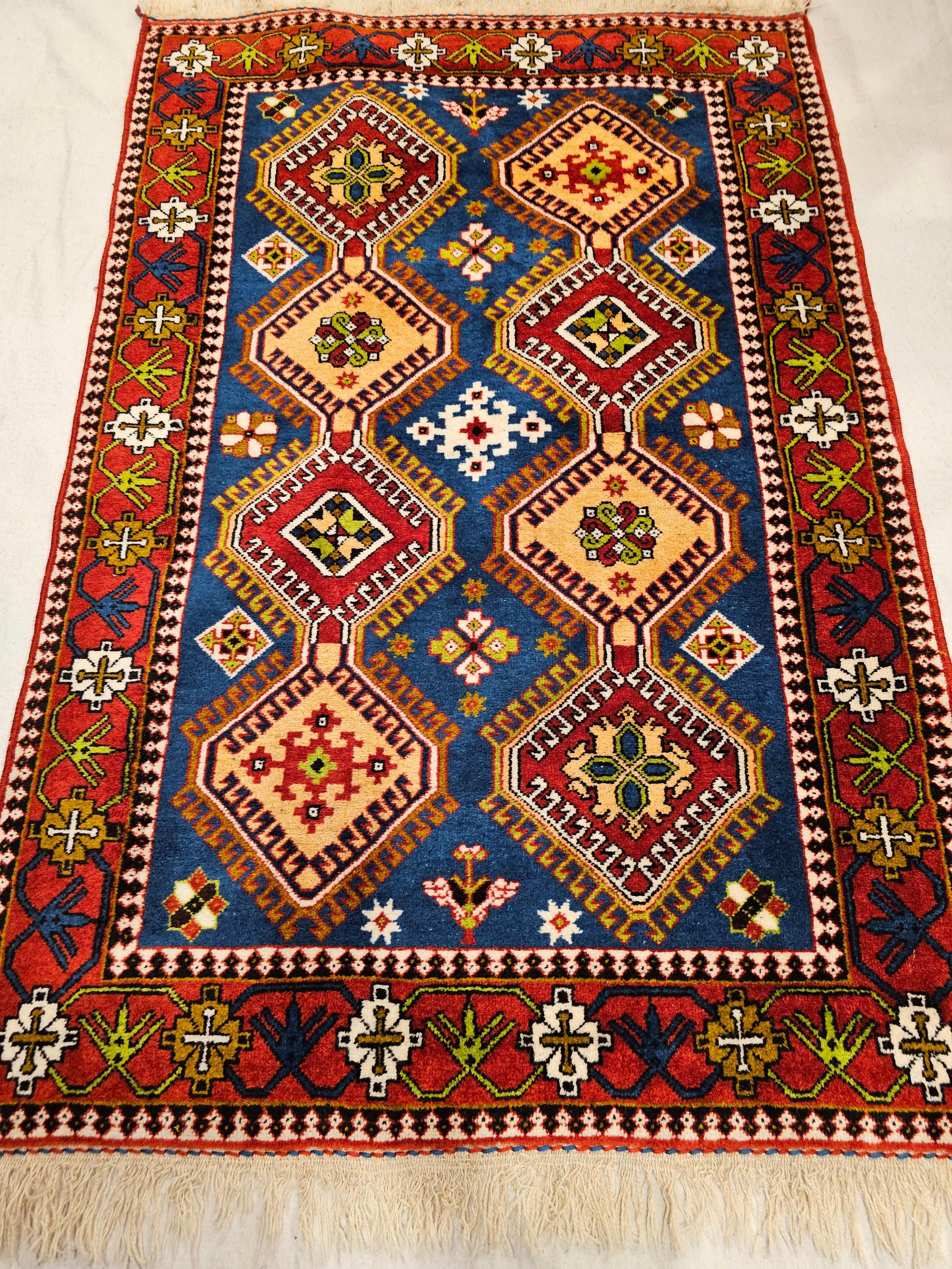 Vintage Persian Shiraz Tribal Rug in Allover Geometric Pattern in Blue, Red For Sale 5