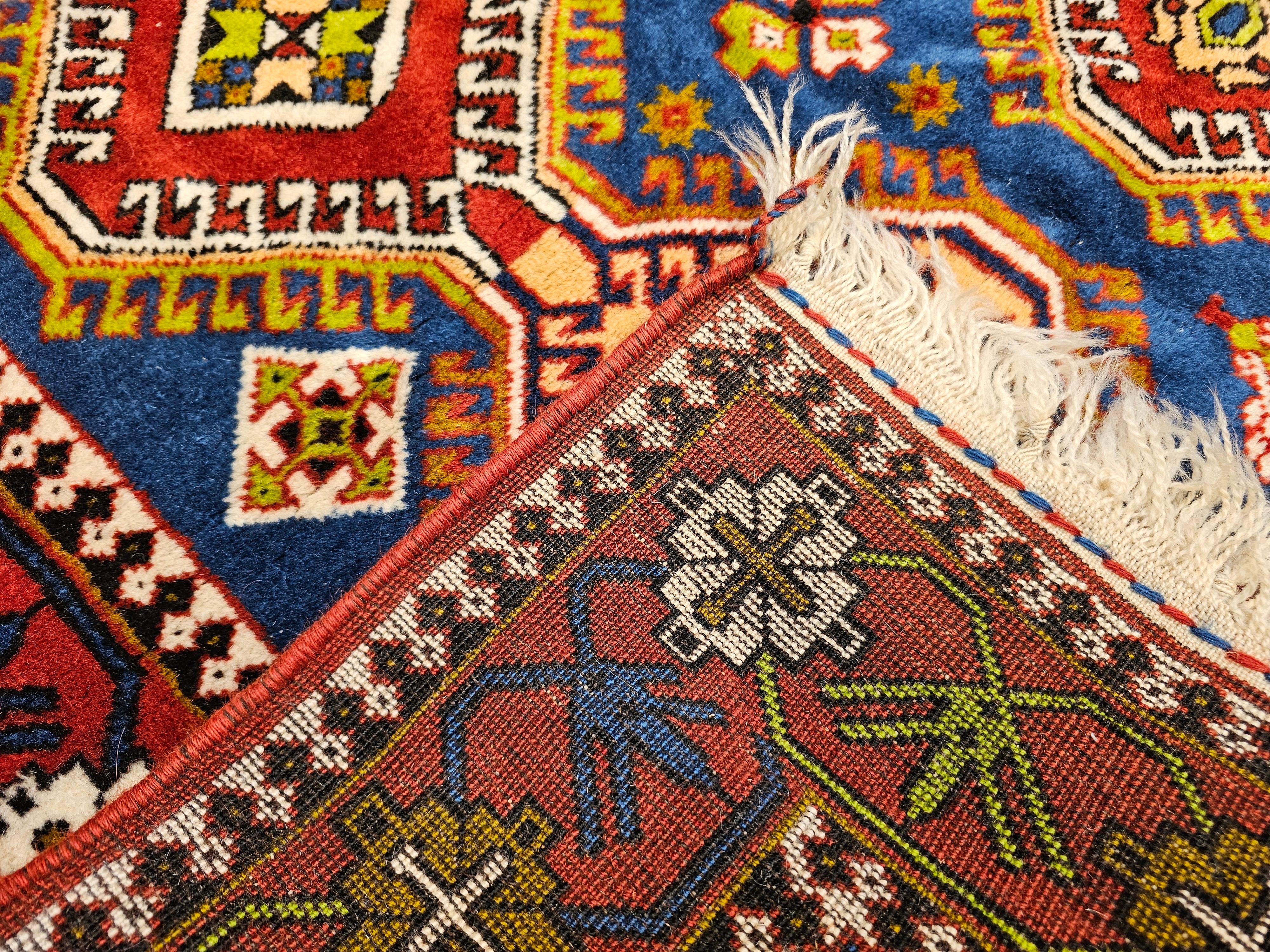 Vintage Persian Shiraz Tribal Rug in Allover Geometric Pattern For Sale 6