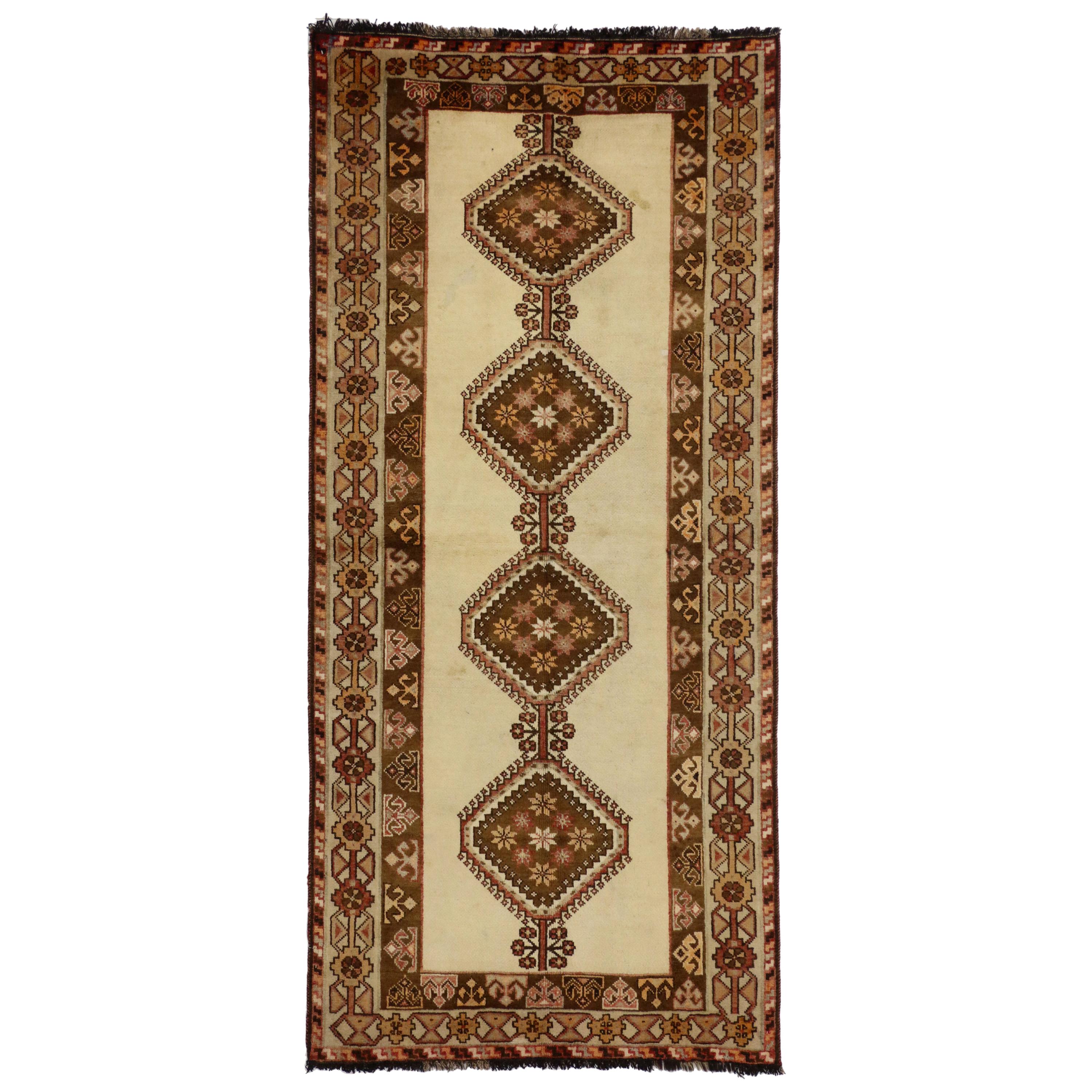 Vintage Persian Shiraz Tribal Rug with Mid-Century Modern Style and Warm Colors For Sale