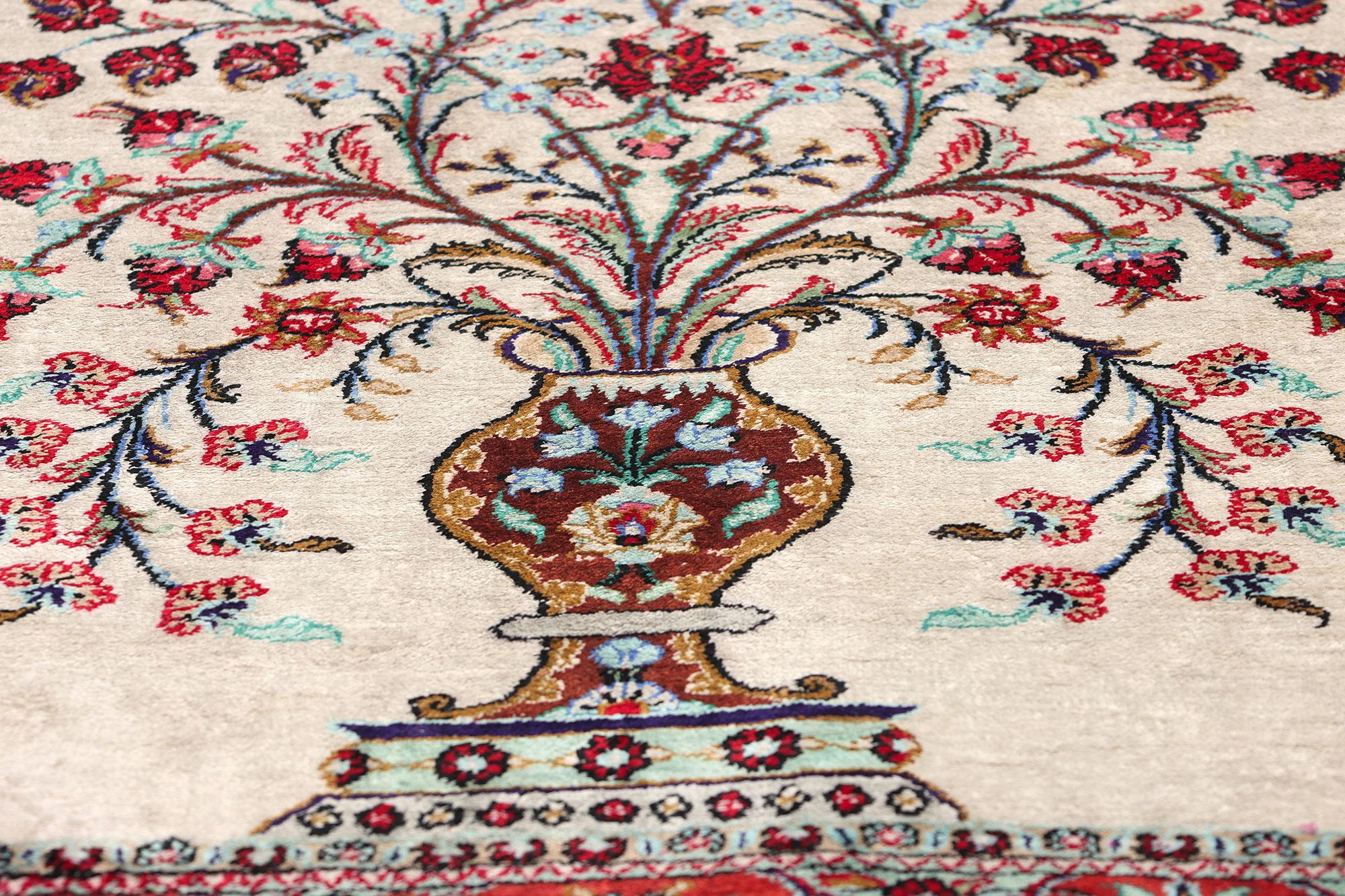 Vintage Persian Silk Qum Carpet In Good Condition For Sale In Dallas, TX