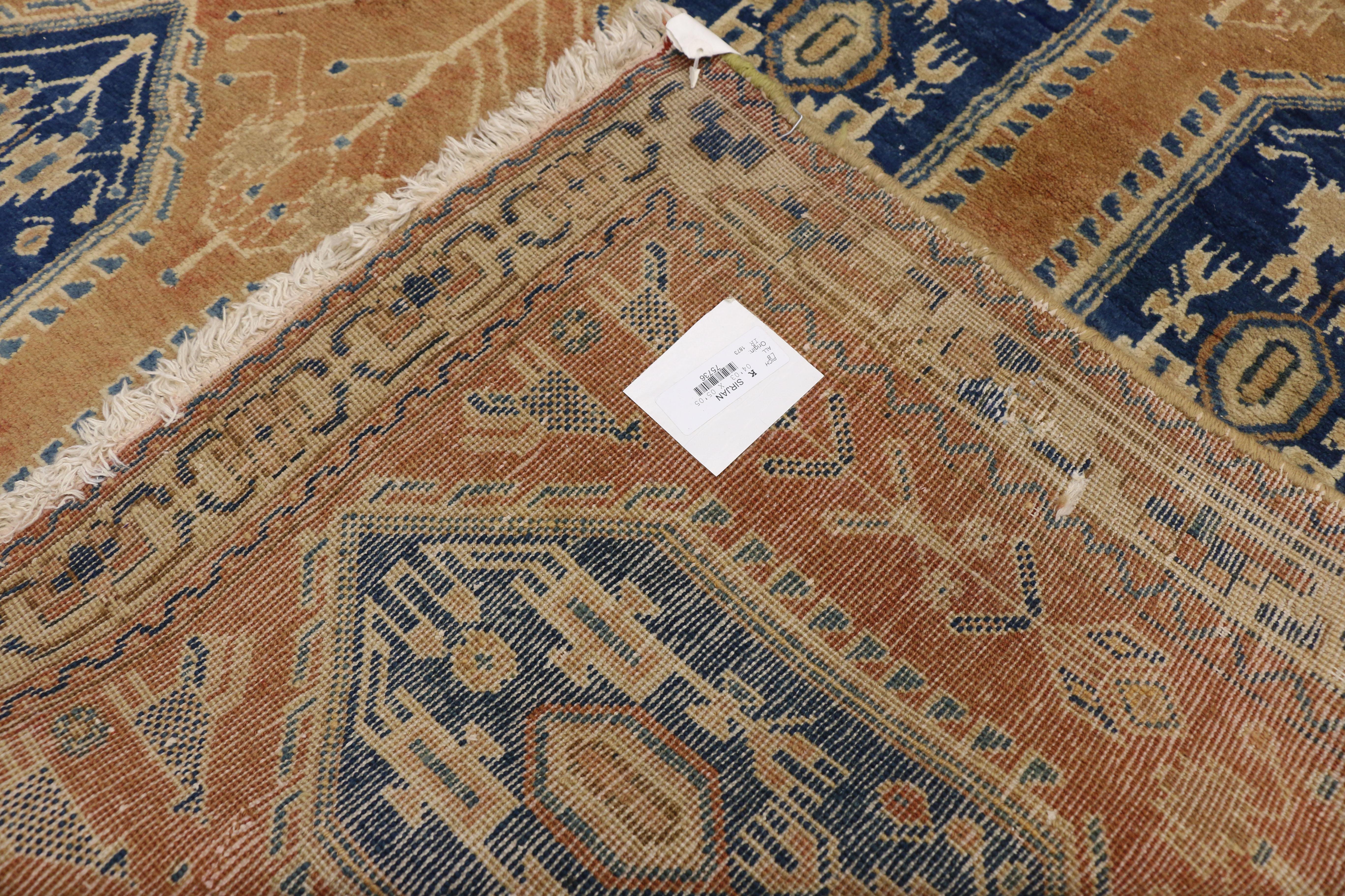 Vintage Persian Sirjan Accent Rug for Entry, Kitchen, Foyer, or Bathroom In Good Condition In Dallas, TX
