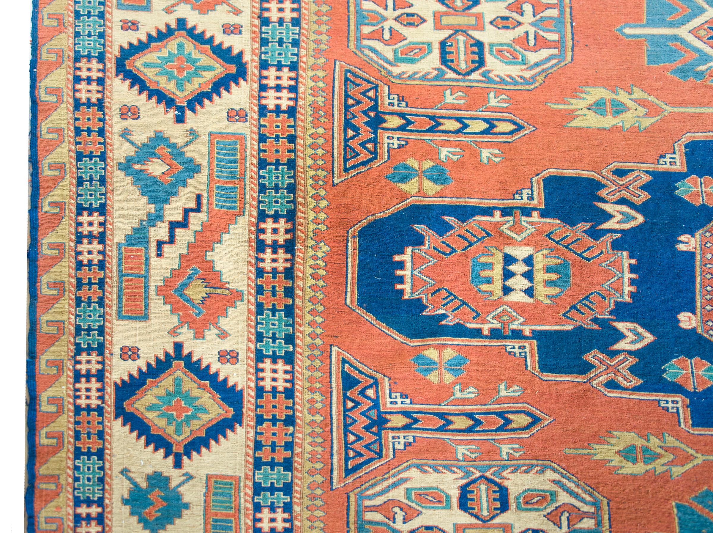 Vintage Persian Soumak Rug In Good Condition For Sale In Chicago, IL