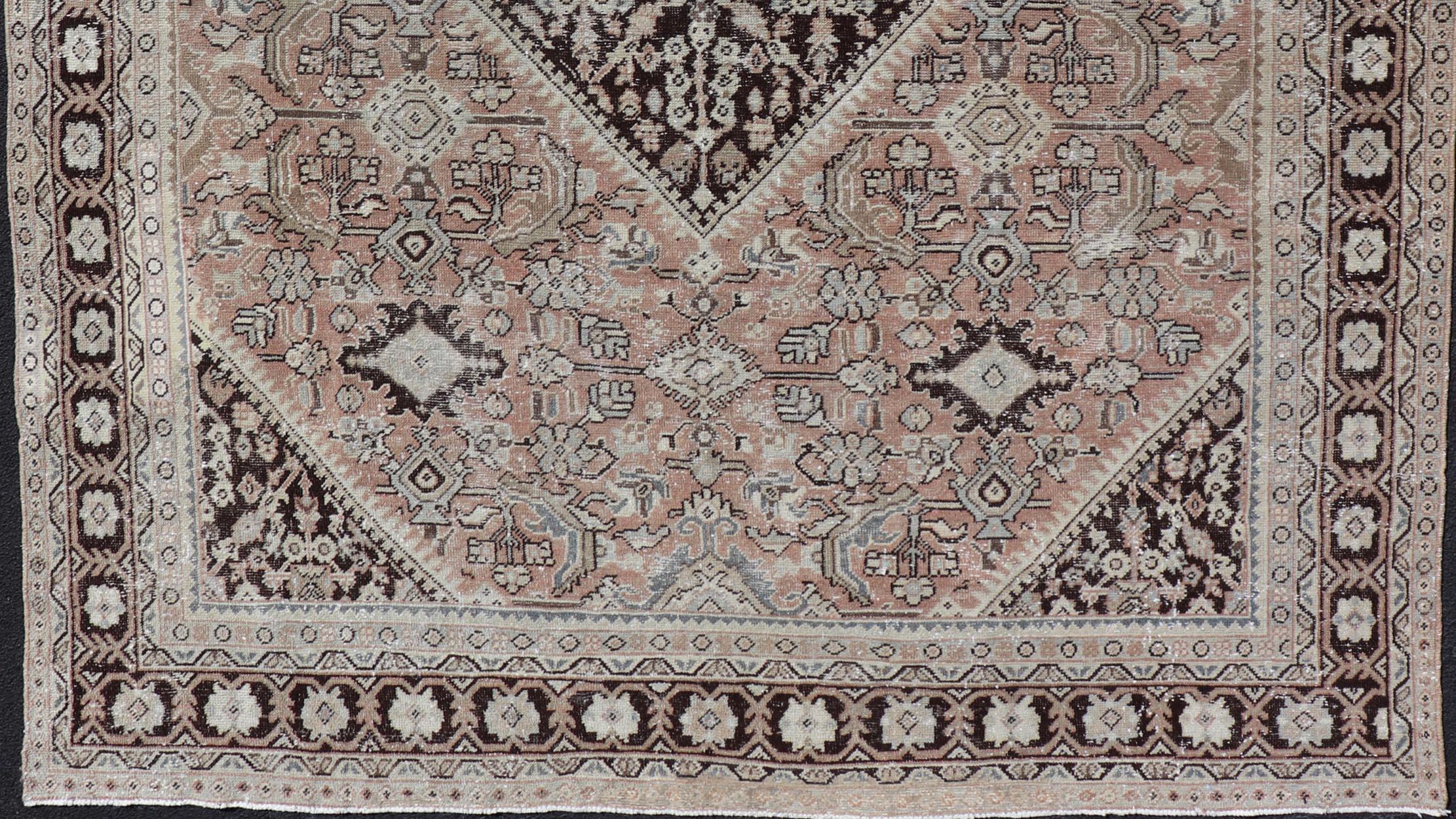 Vintage Persian Sultanabad-Mahal Rug with Sub-Geometric Diamond For Sale 2