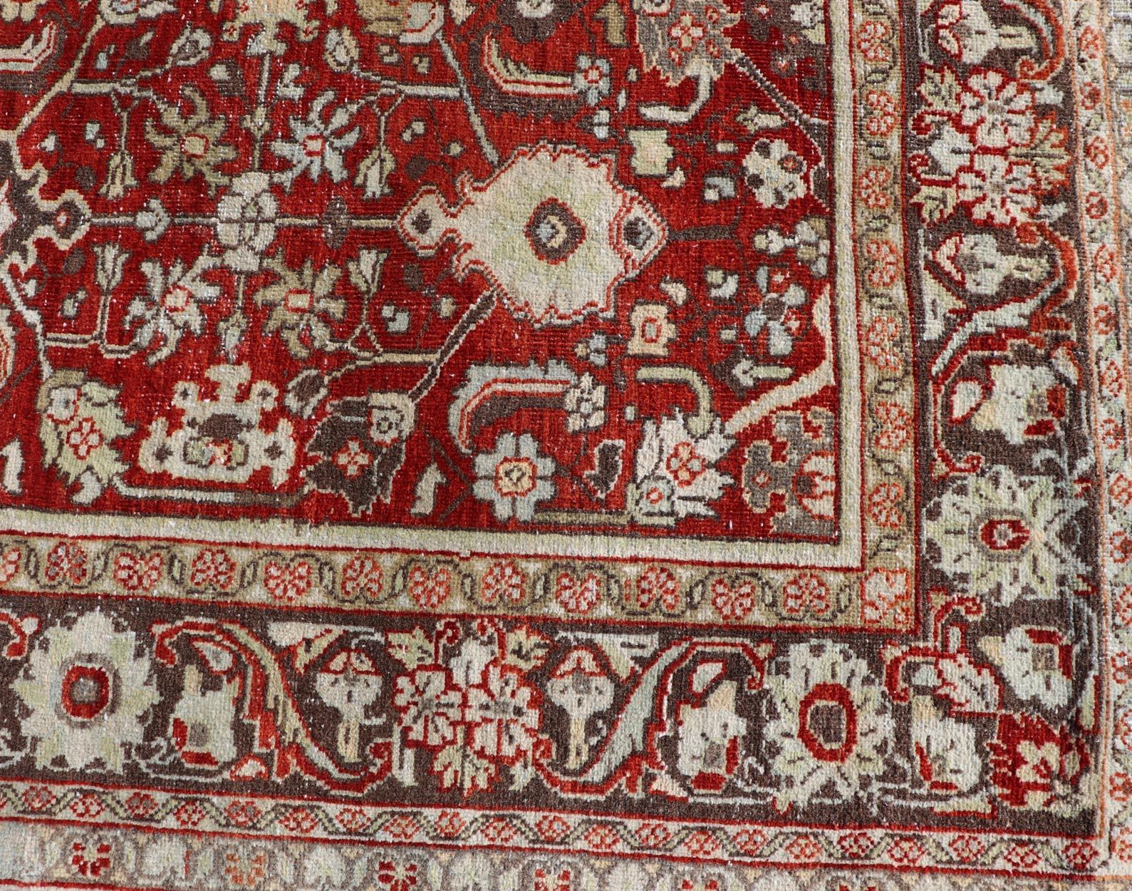 Vintage Persian Sultanabad-Mahal with All-Over Sub-Geometric Floral Design For Sale 5