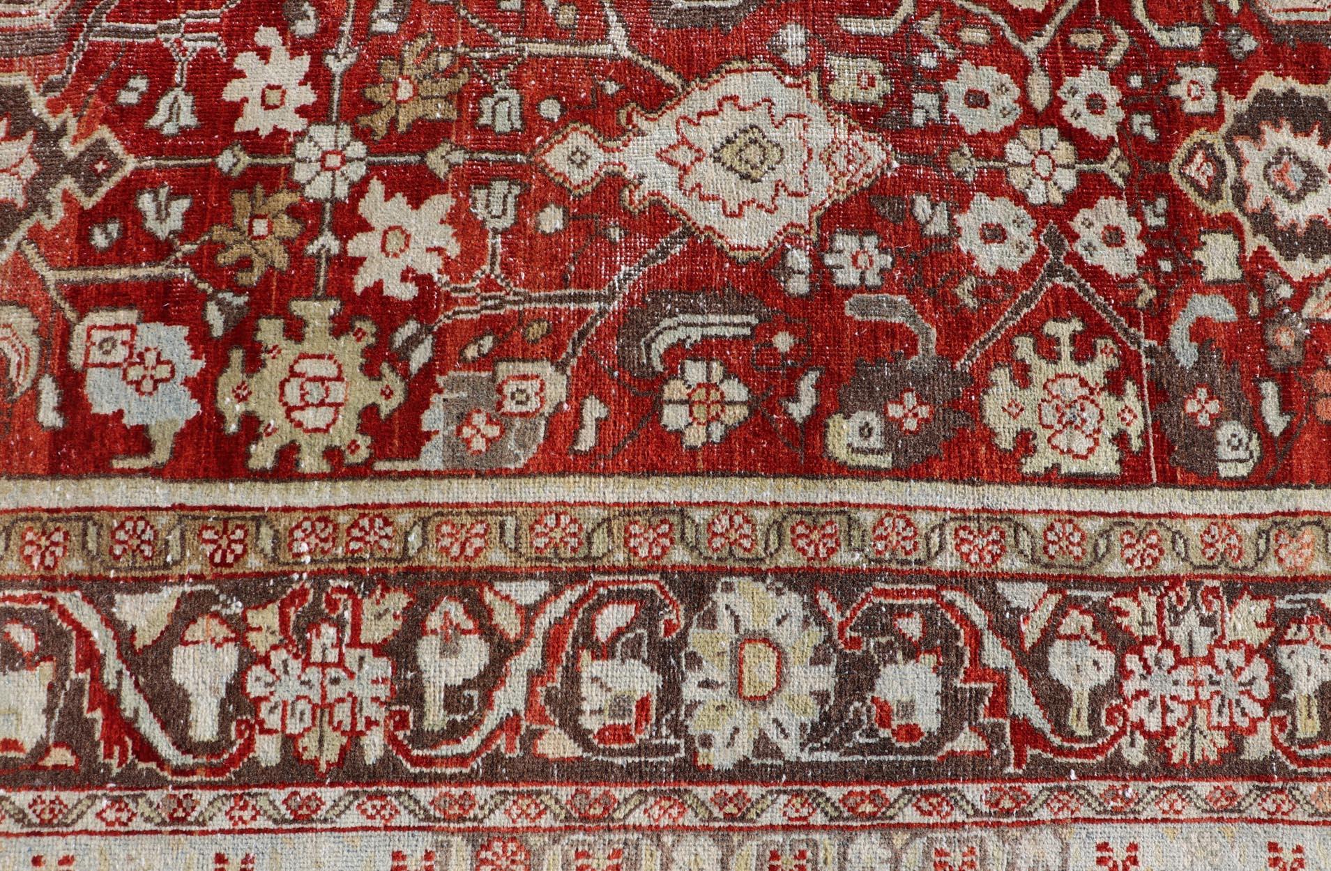 Vintage Persian Sultanabad-Mahal with All-Over Sub-Geometric Floral Design For Sale 6