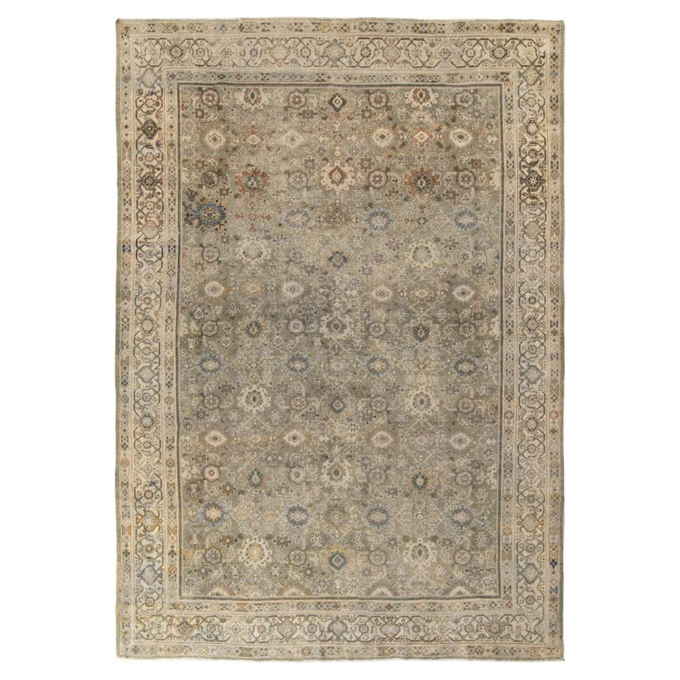Sultanabad Rug at 1stDibs