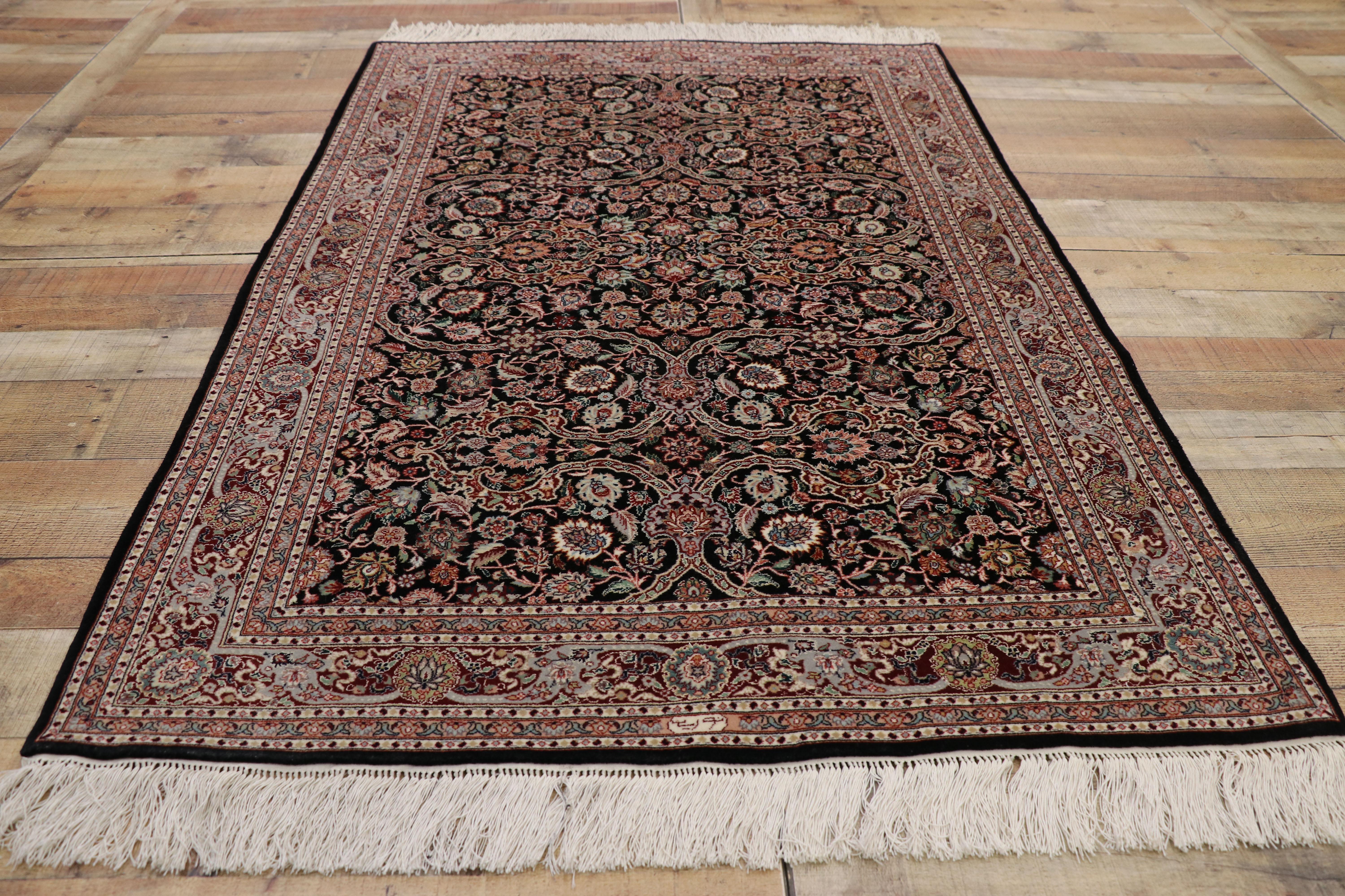Vintage Chinese Tabriz Rug with Persian Style For Sale 1
