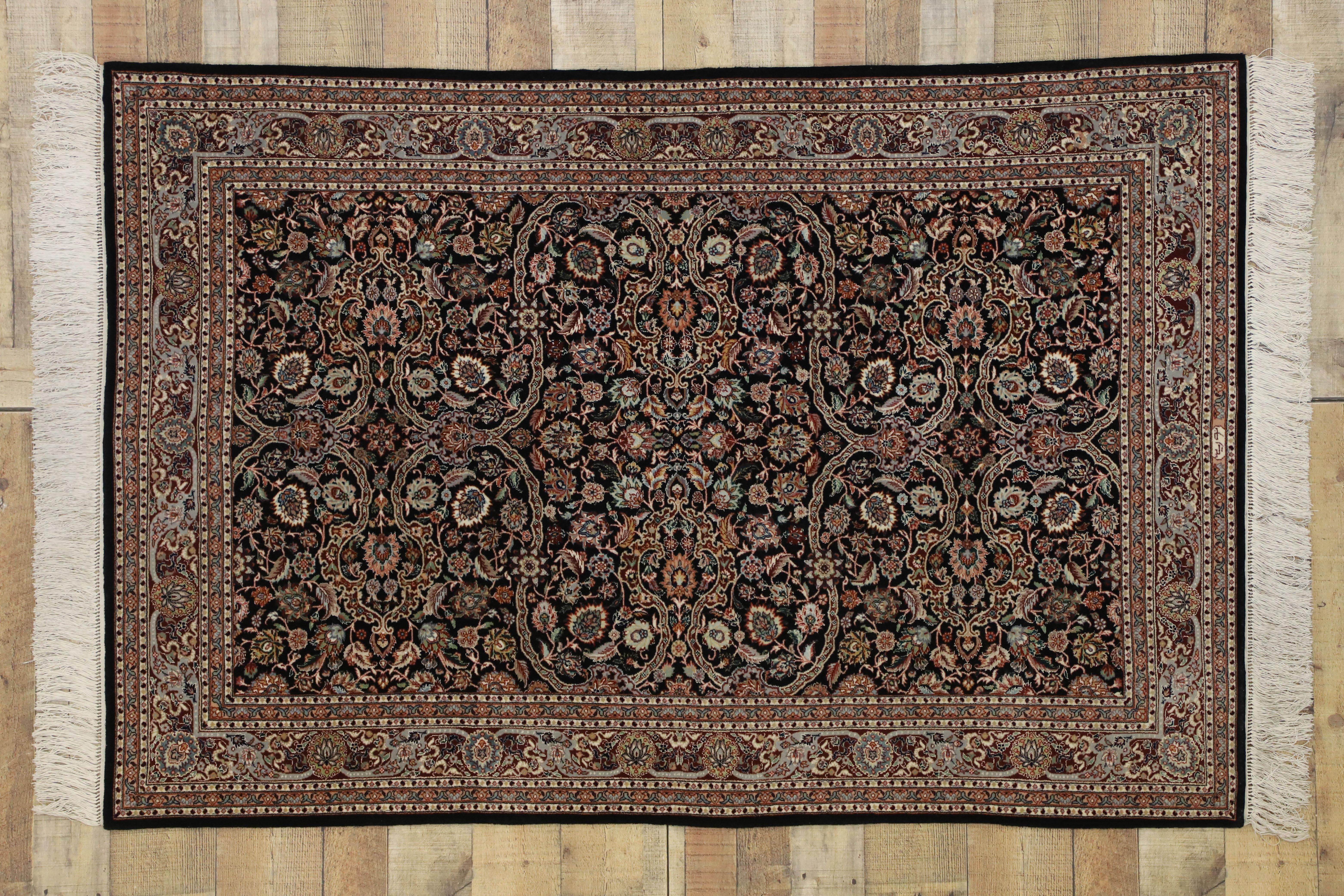 Vintage Chinese Tabriz Rug with Persian Style For Sale 2