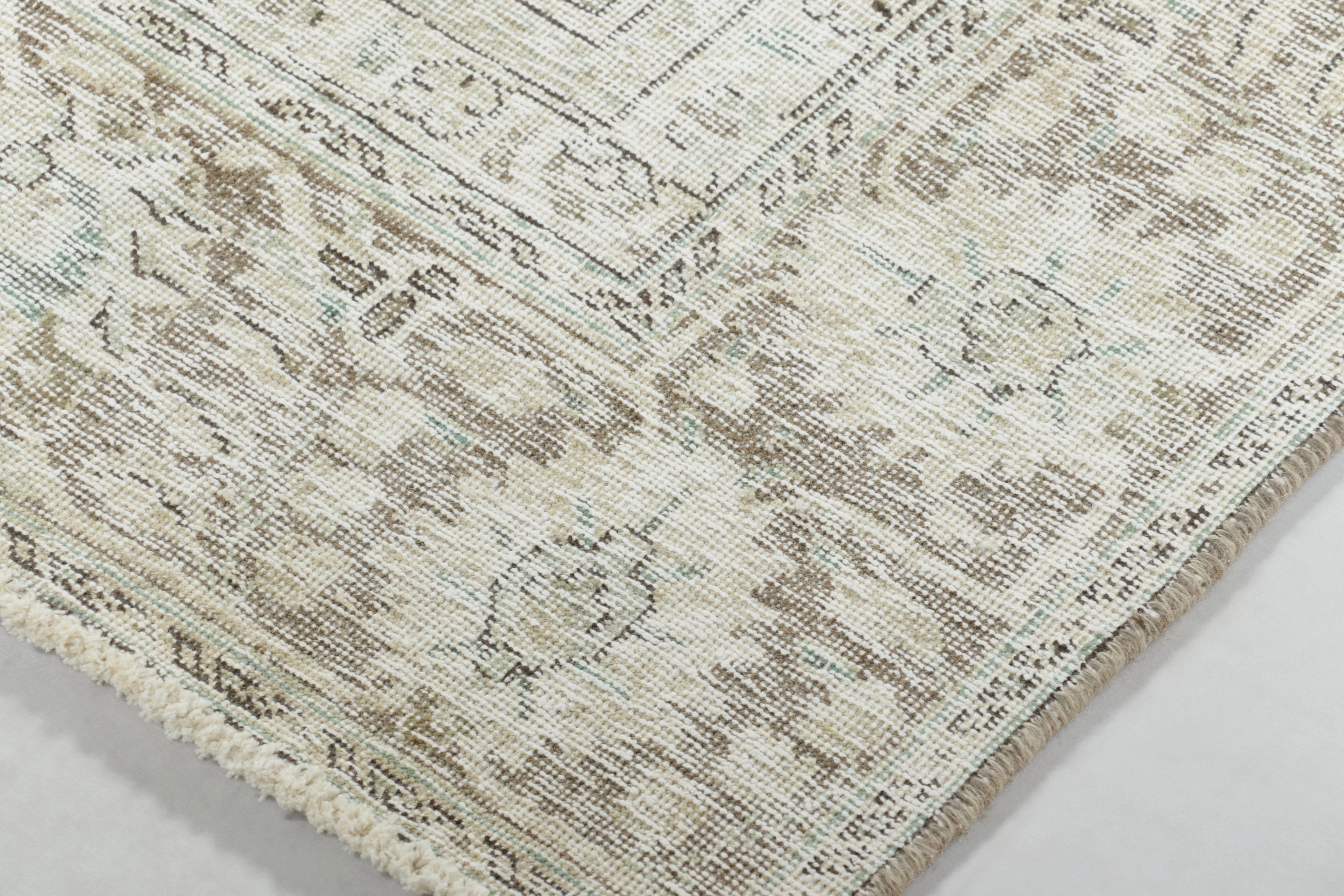 Tapis persan vintage Tabriz, motif fantôme en ivoire et taupe pâle & Kilim Bon état - En vente à Long Island City, NY