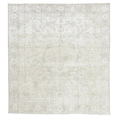 Tapis persan vintage Tabriz, motif fantôme en ivoire et taupe pâle
Kilim