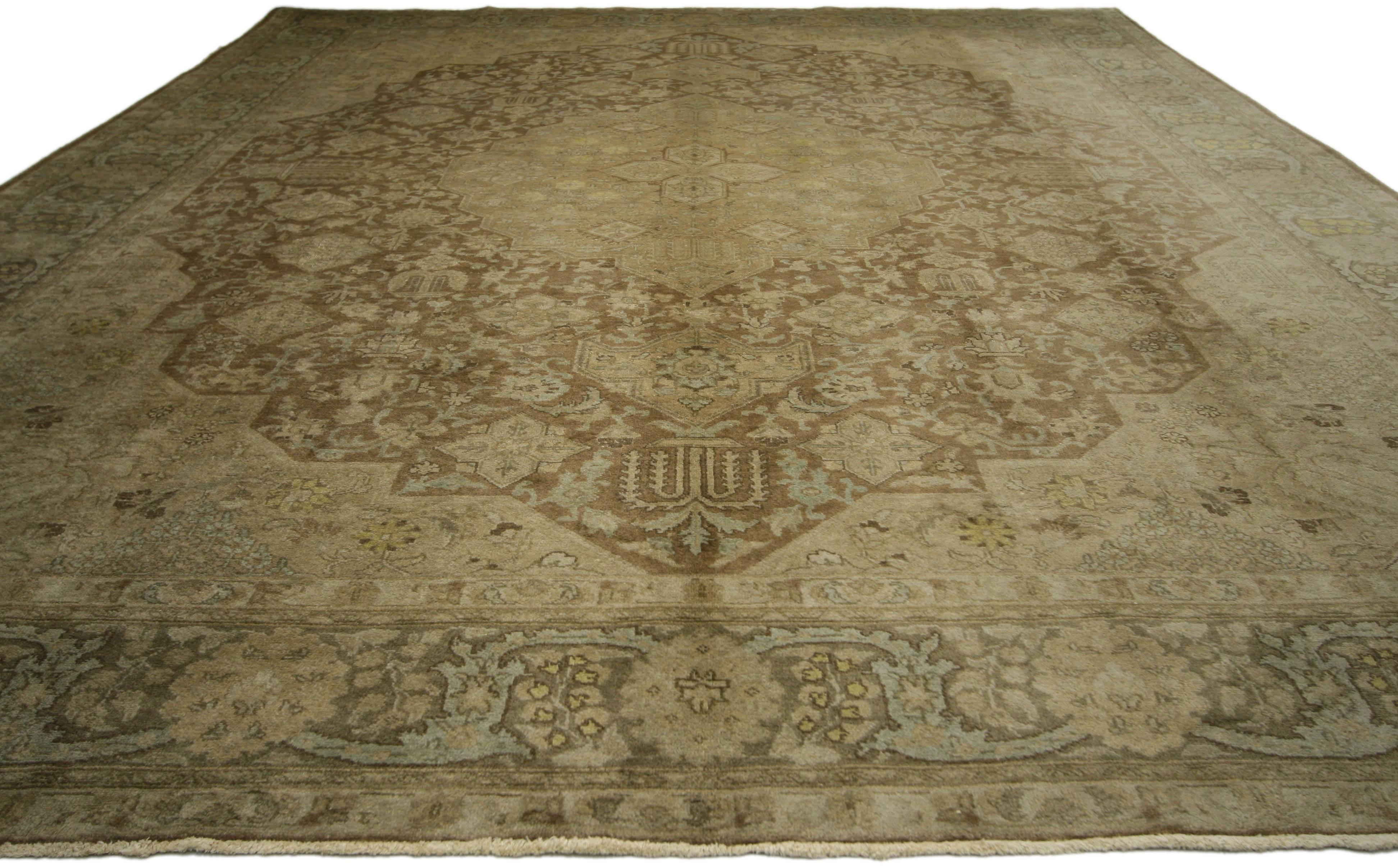 Perse Tapis persan vintage de Tabriz en vente