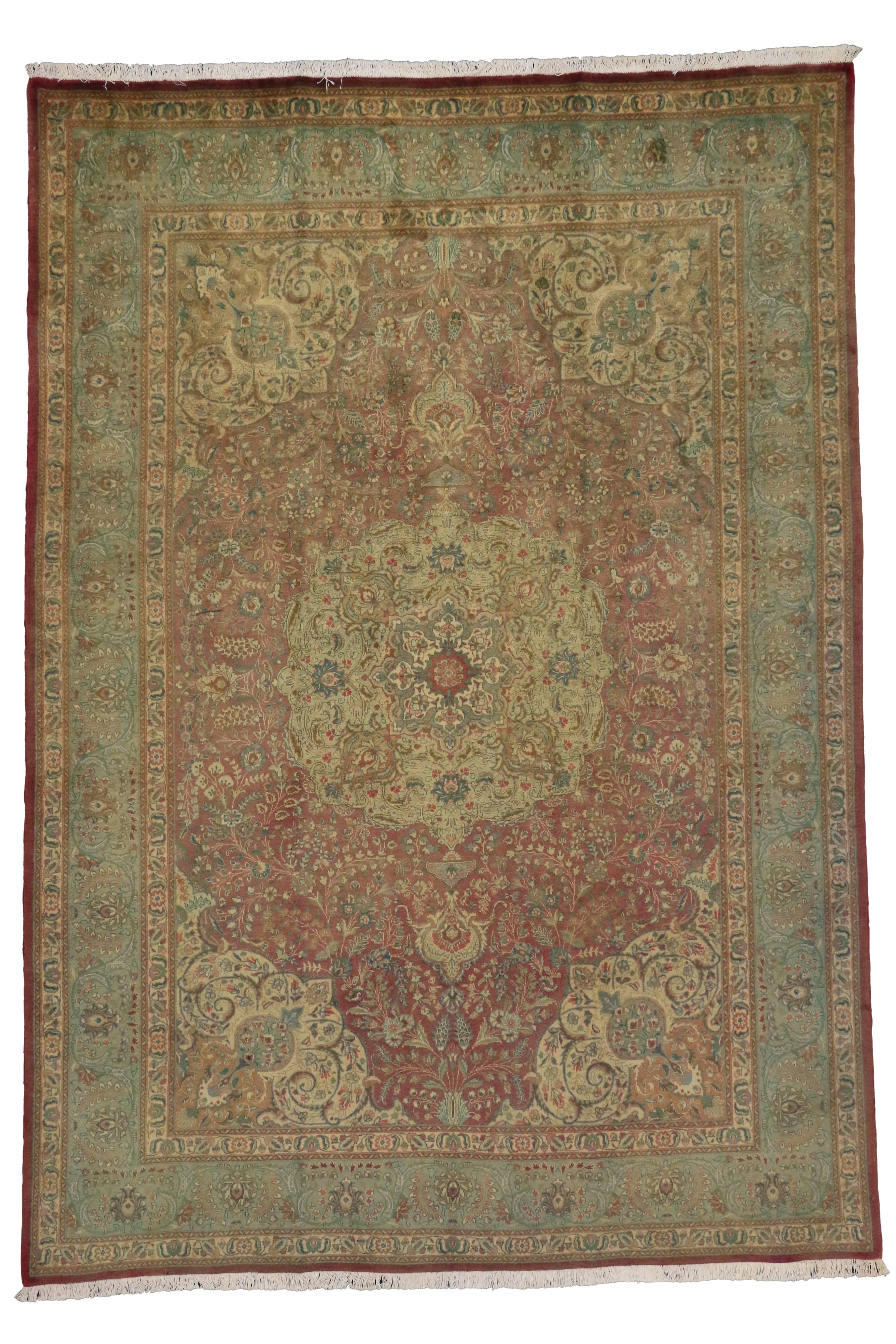 Annodato a mano Tappeto Tabriz persiano Vintage Soft Earth-Tone, 07'00 x 10'00 in vendita