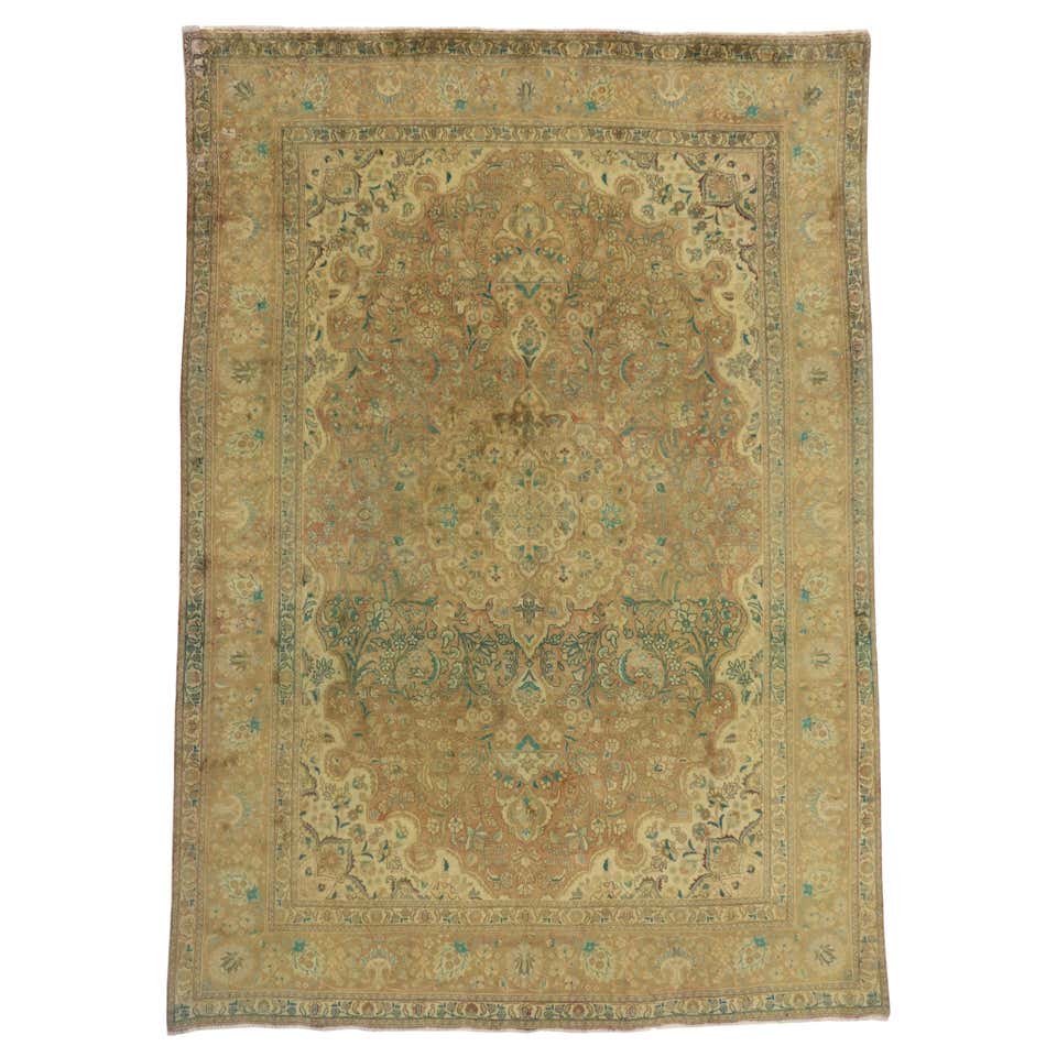 Vintage Persian Tabriz Area Rug with Traditional Style For Sale at 1stDibs