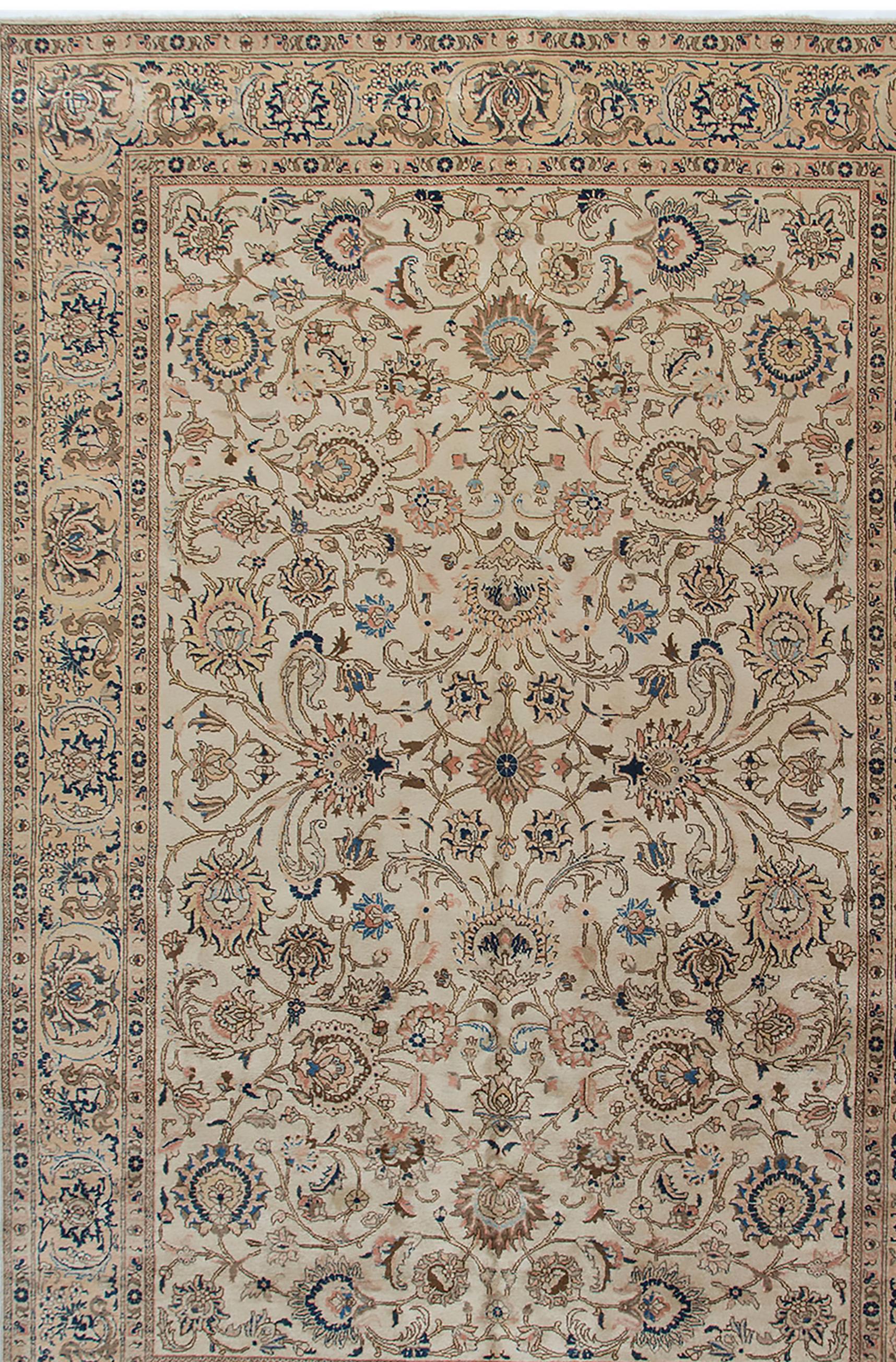 Lana Tappeto persiano vintage Tabriz annodato a mano  7'9 x 11' in vendita