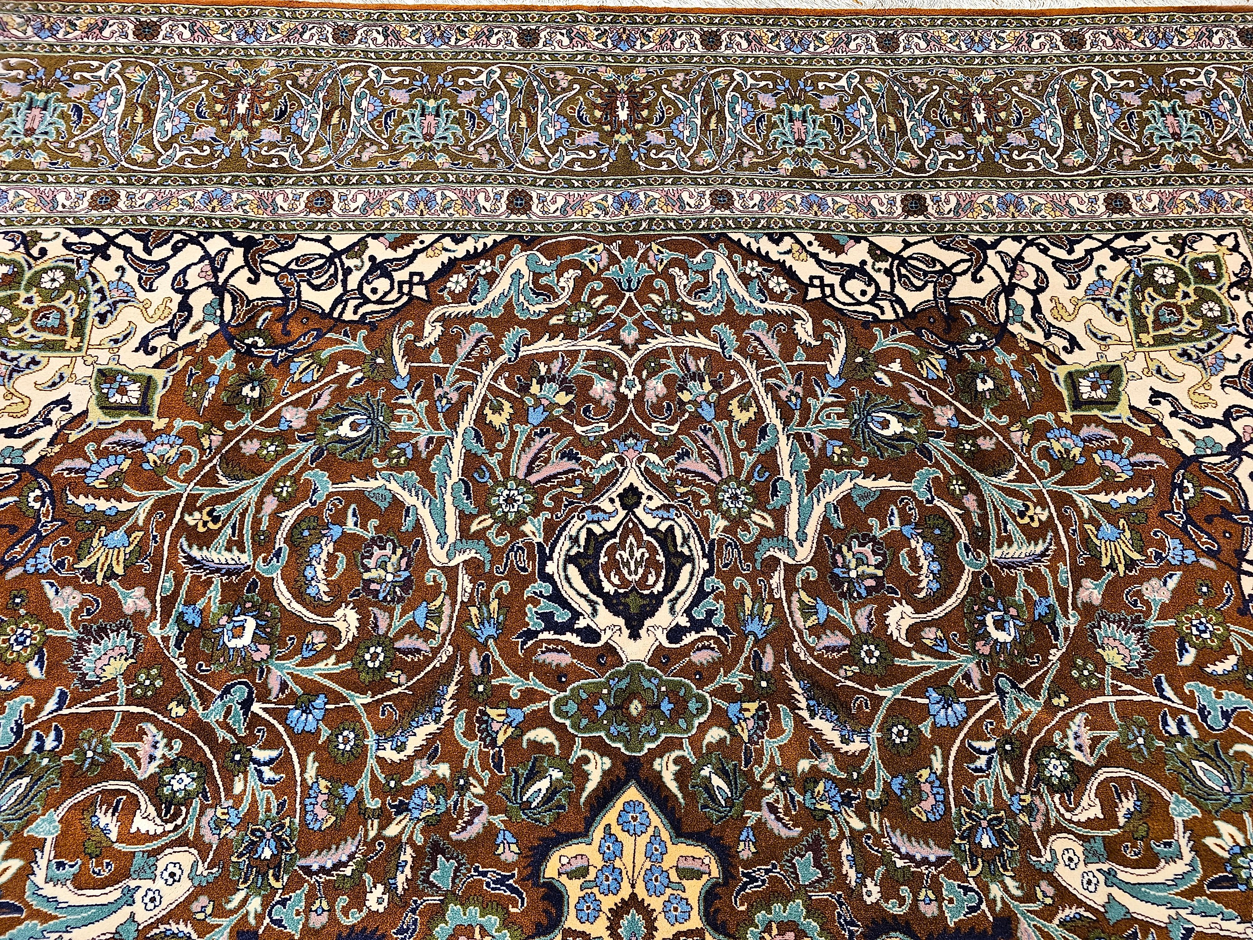 XX secolo Tappeto persiano Tabriz vintage con disegno 