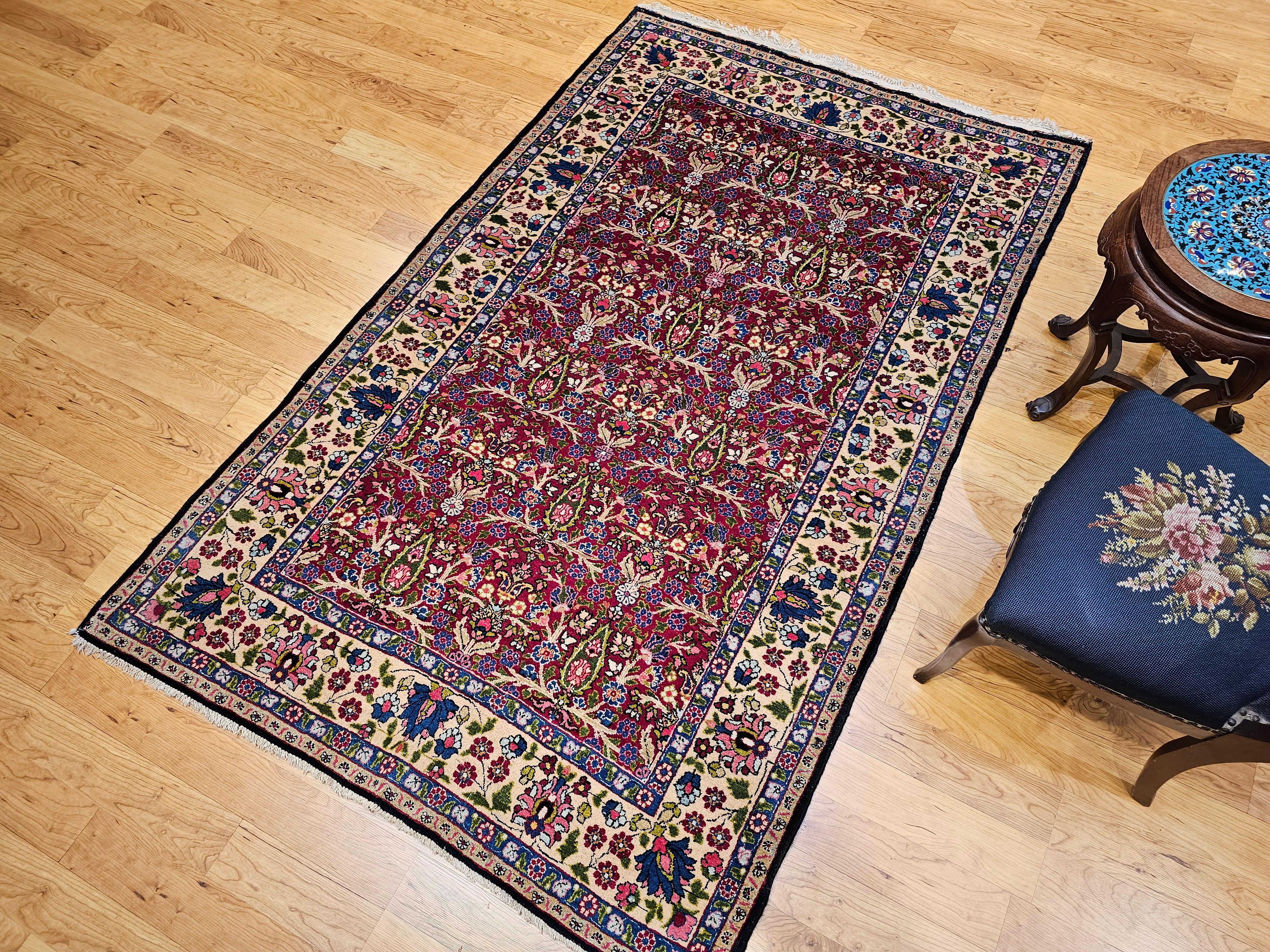 Tappeto persiano Tabriz vintage con motivo dell'albero della vita in magenta, avocado, ceruleo in vendita 8