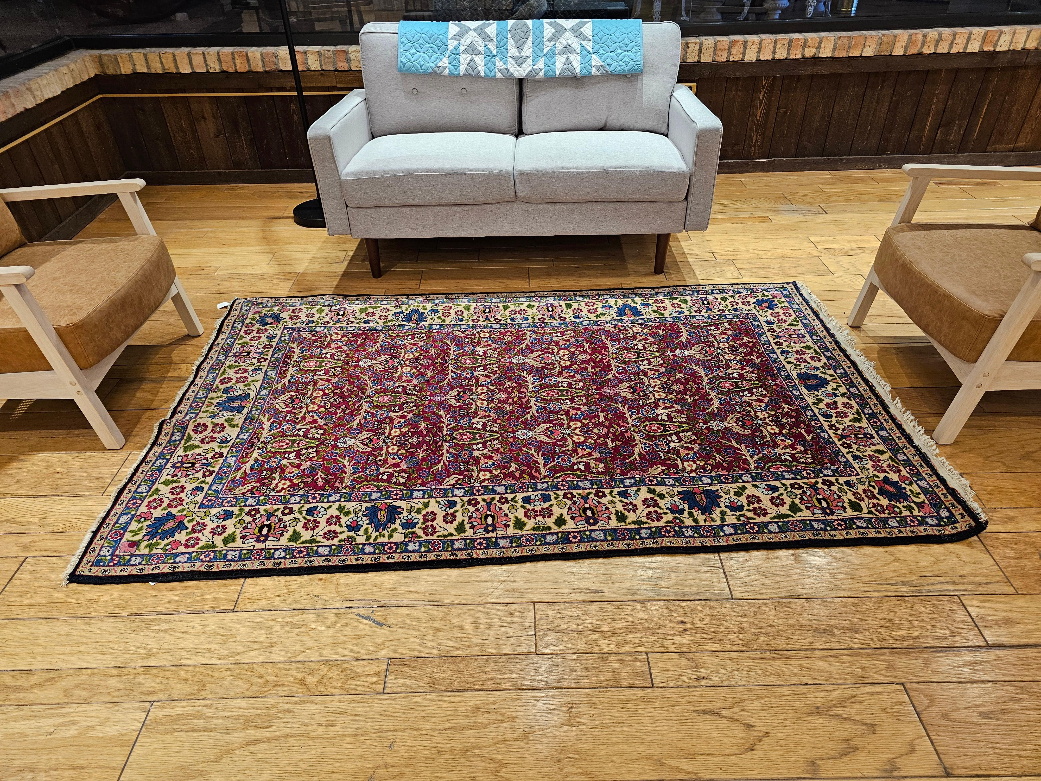 Tappeto persiano Tabriz vintage con motivo dell'albero della vita in magenta, avocado, ceruleo in vendita 10