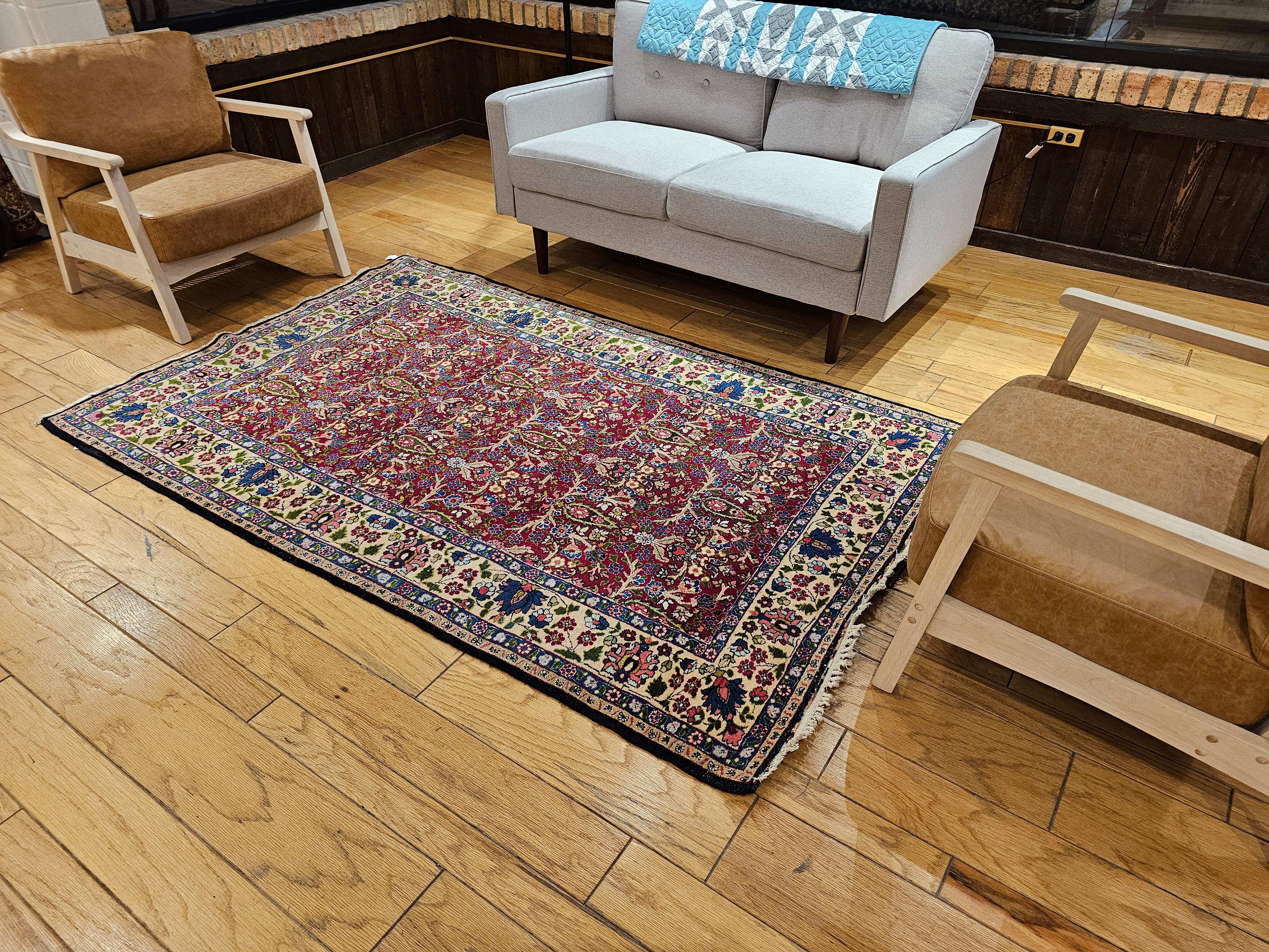 Tappeto persiano Tabriz vintage con motivo dell'albero della vita in magenta, avocado, ceruleo in vendita 11