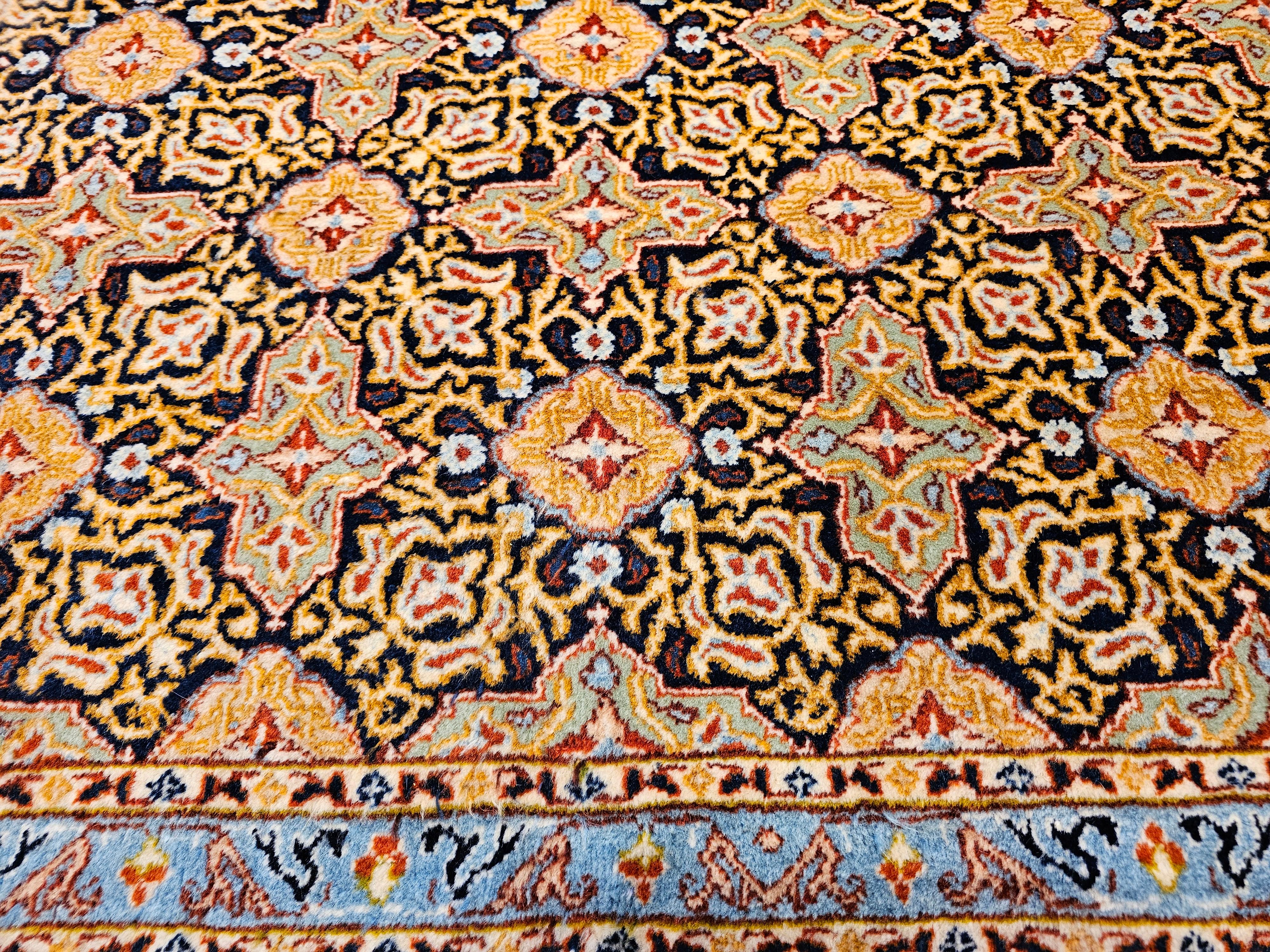 Tapis persan Tabriz à motif géométrique sur toute sa surface en vente 4