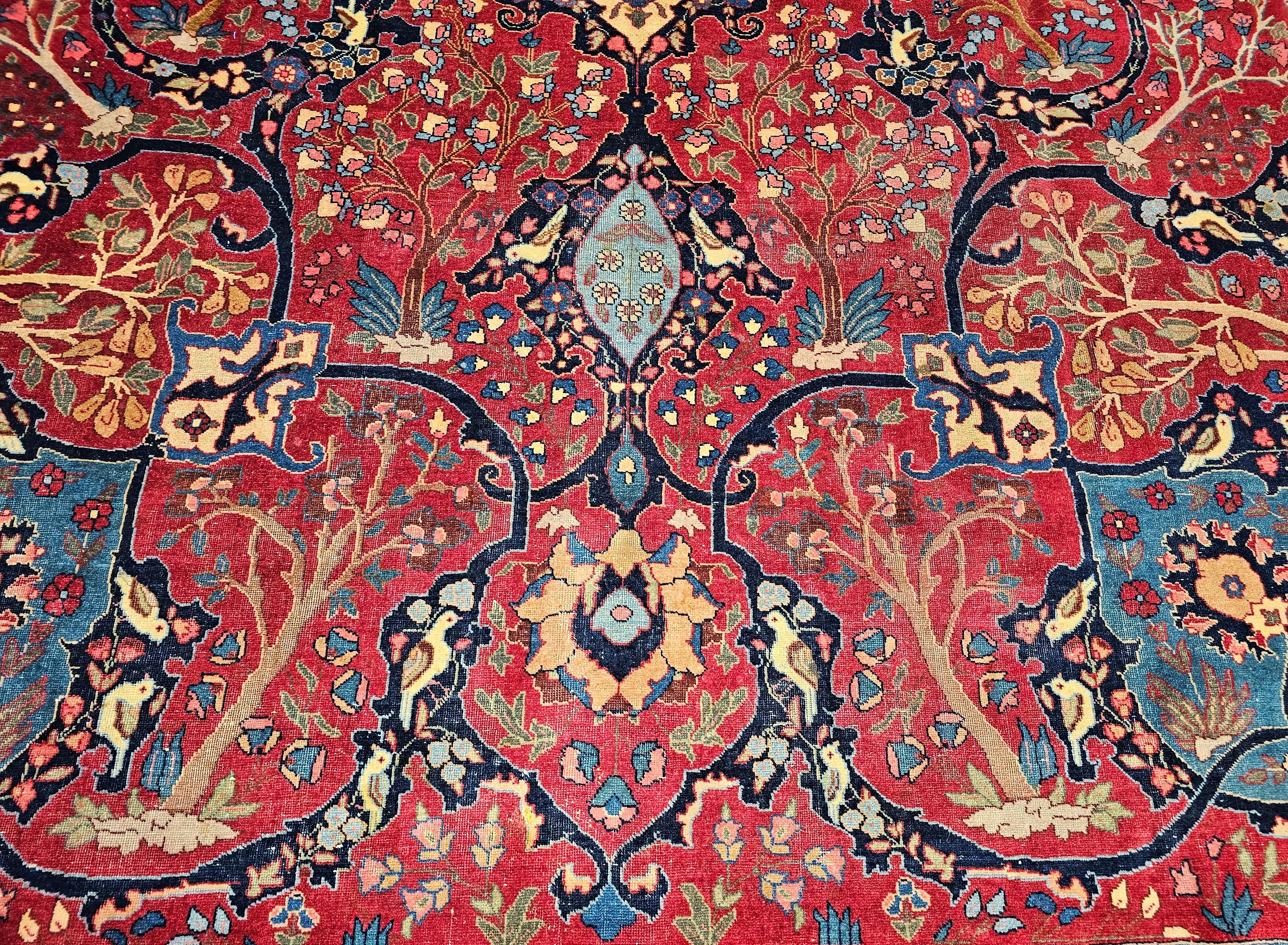 Vintage Persian Tabriz in Garden Pattern in Crimson, Turquoise, Rouge, Bleu, Vert en vente 1