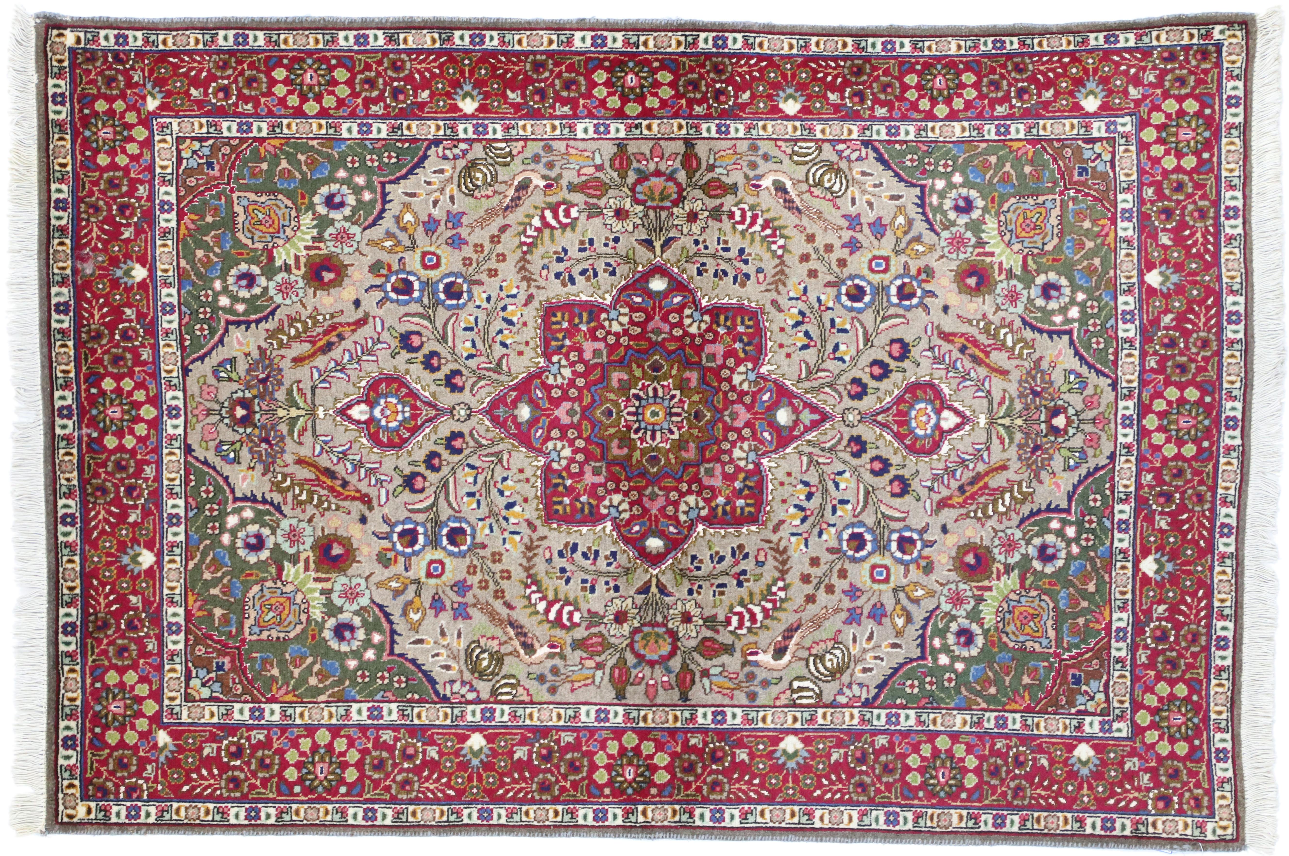 Vintage Persian Tabriz Medallion Rug with Rustic Feminine Arts & Crafts Style In Good Condition For Sale In Dallas, TX