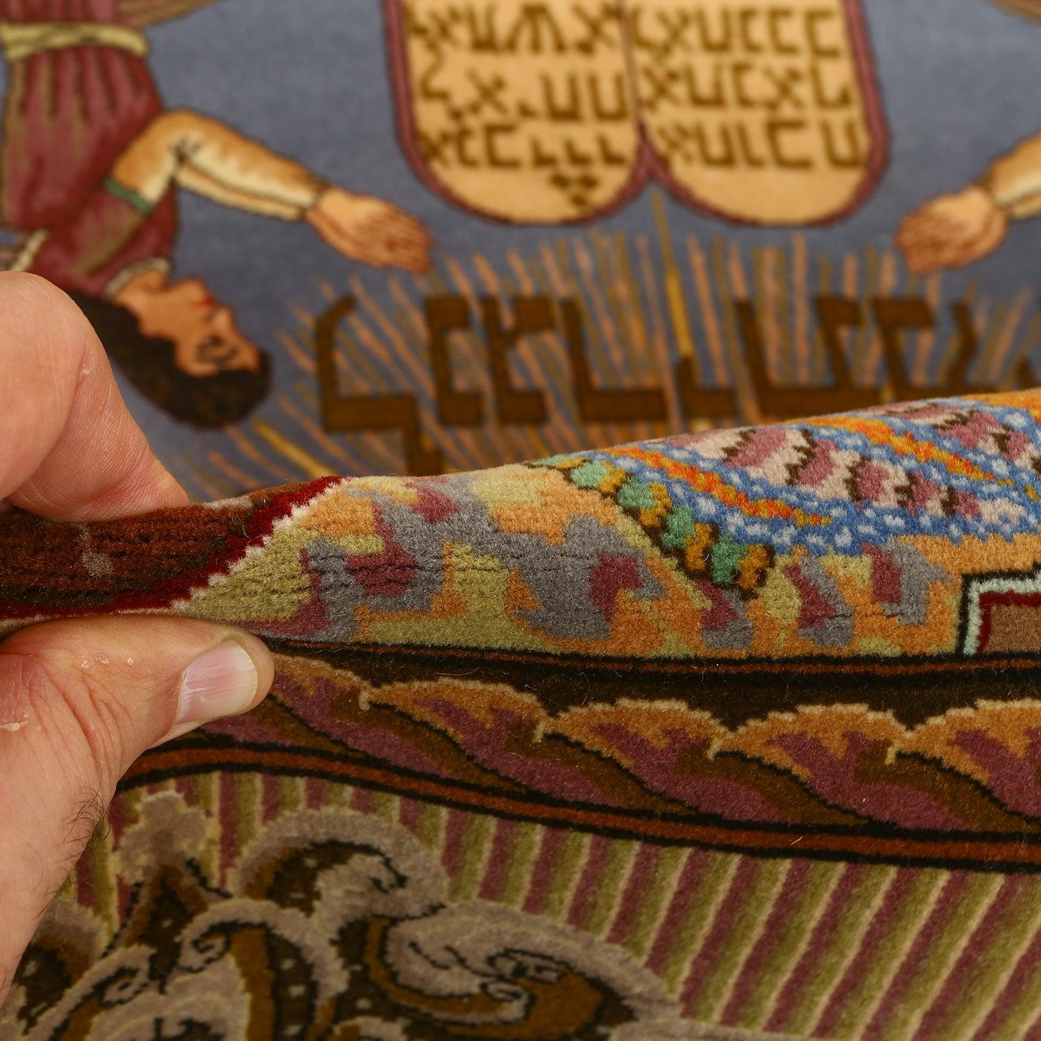 Tappeto Tabriz Nami vintage in kork e seta 7'1 X 6'5
 
 Key Detail:
 Pile: Kork 
 Fondazione: Seta
 Origine: Tabriz Nami
 Design/One: Pittorico
 Età approssimativa: 55 anni
 Qualità (KPI): 500
 Condizione: Nuovo
 Dimensioni: 7'1 x 6'5
 Numero di