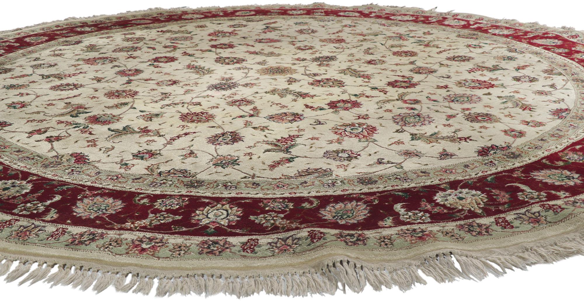 78206 Alfombra redonda Tabriz paquistaní vintage, 08'00 x 08'00.

Abrash.
Manchas por todas partes.
Lana anudada a mano.
Fabricado en Pakistán.
Medidas: 08'00 x 08'00.
Fecha: Años 70. Finales del siglo XX.