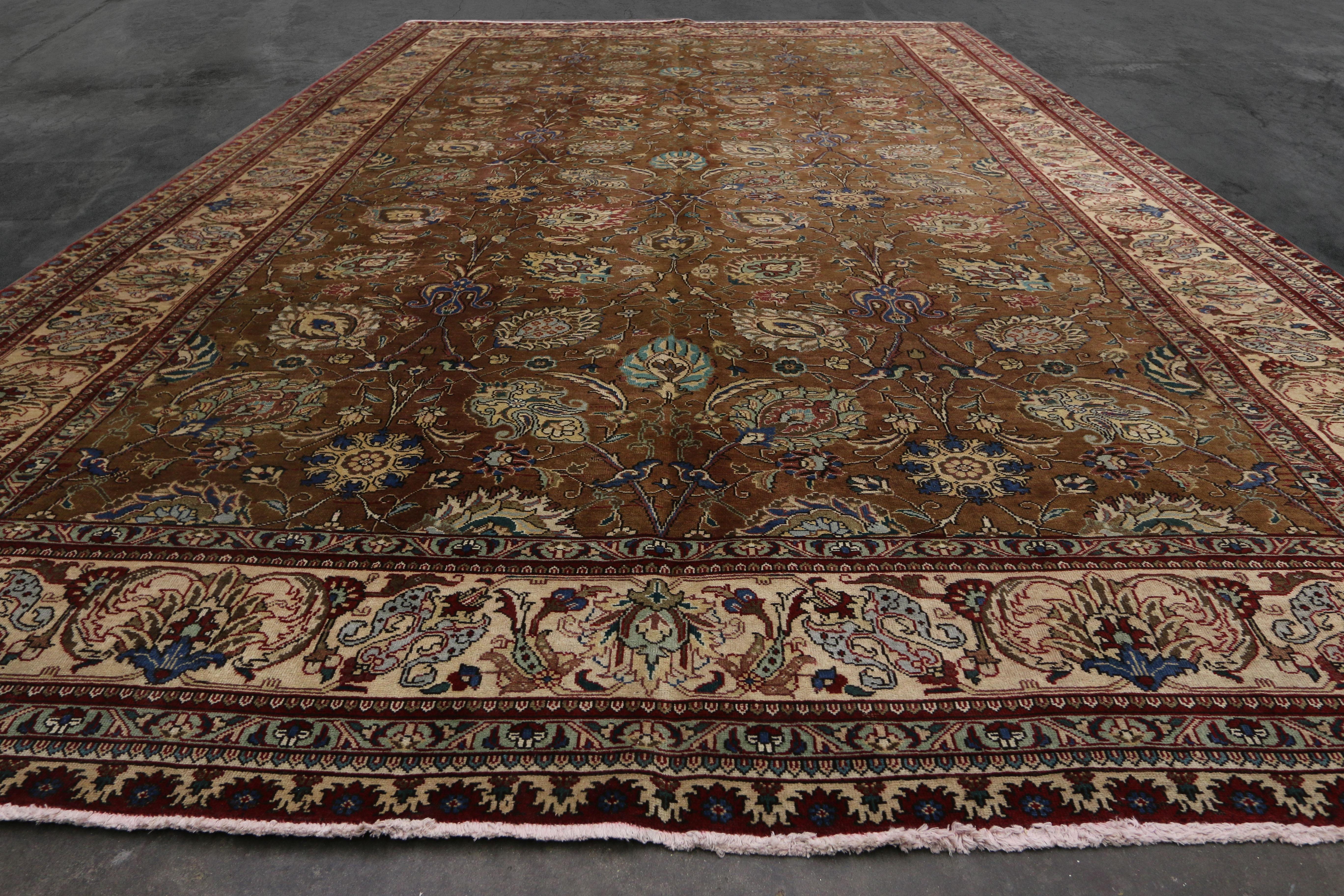 Vintage Persian Tabriz Palace Rug with Arabesque Art Nouveau Style For Sale 5