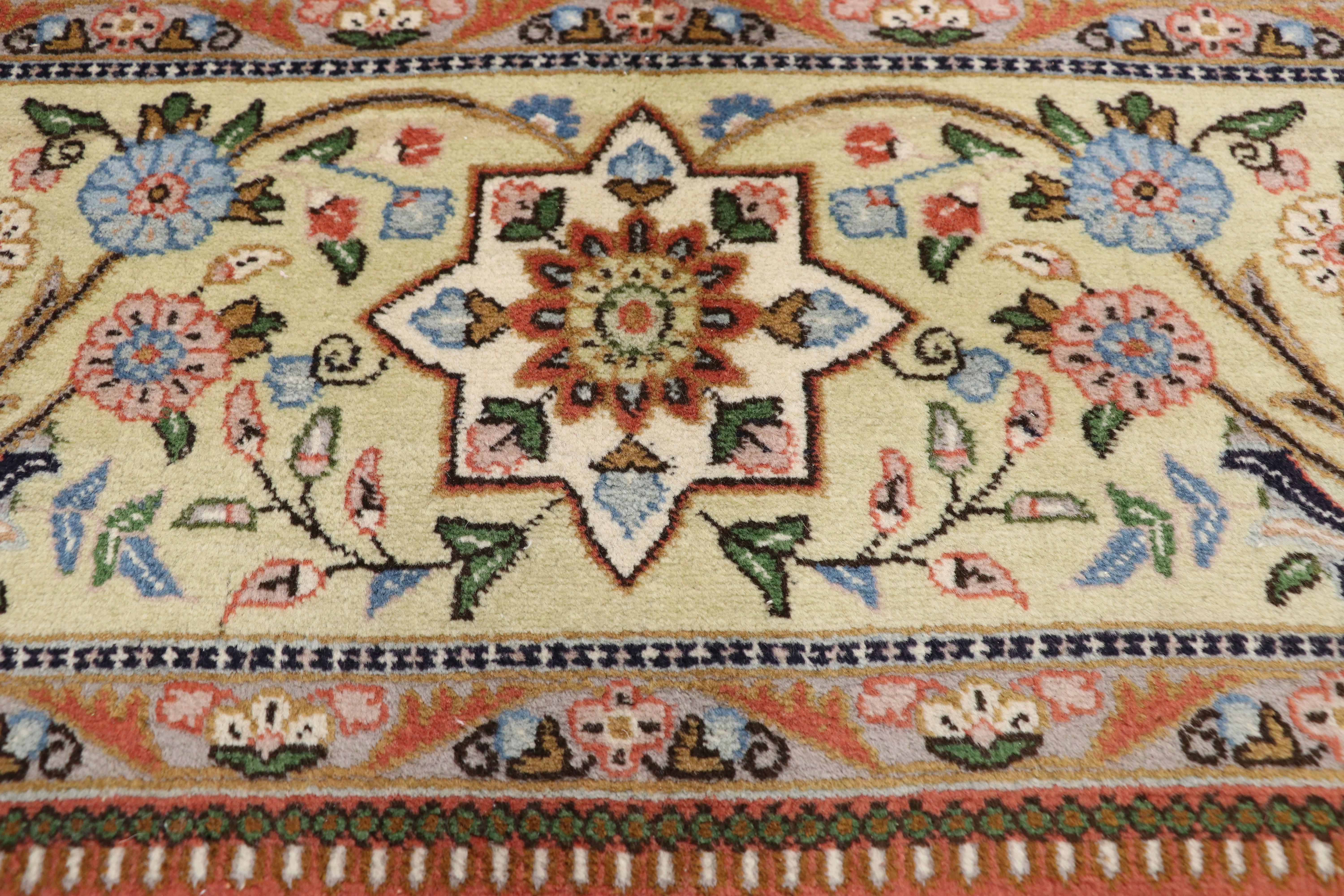 Persischer Täbriz-Teppich im Renaissance-Stil mit Arts & Crafts-Stil (Handgeknüpft) im Angebot