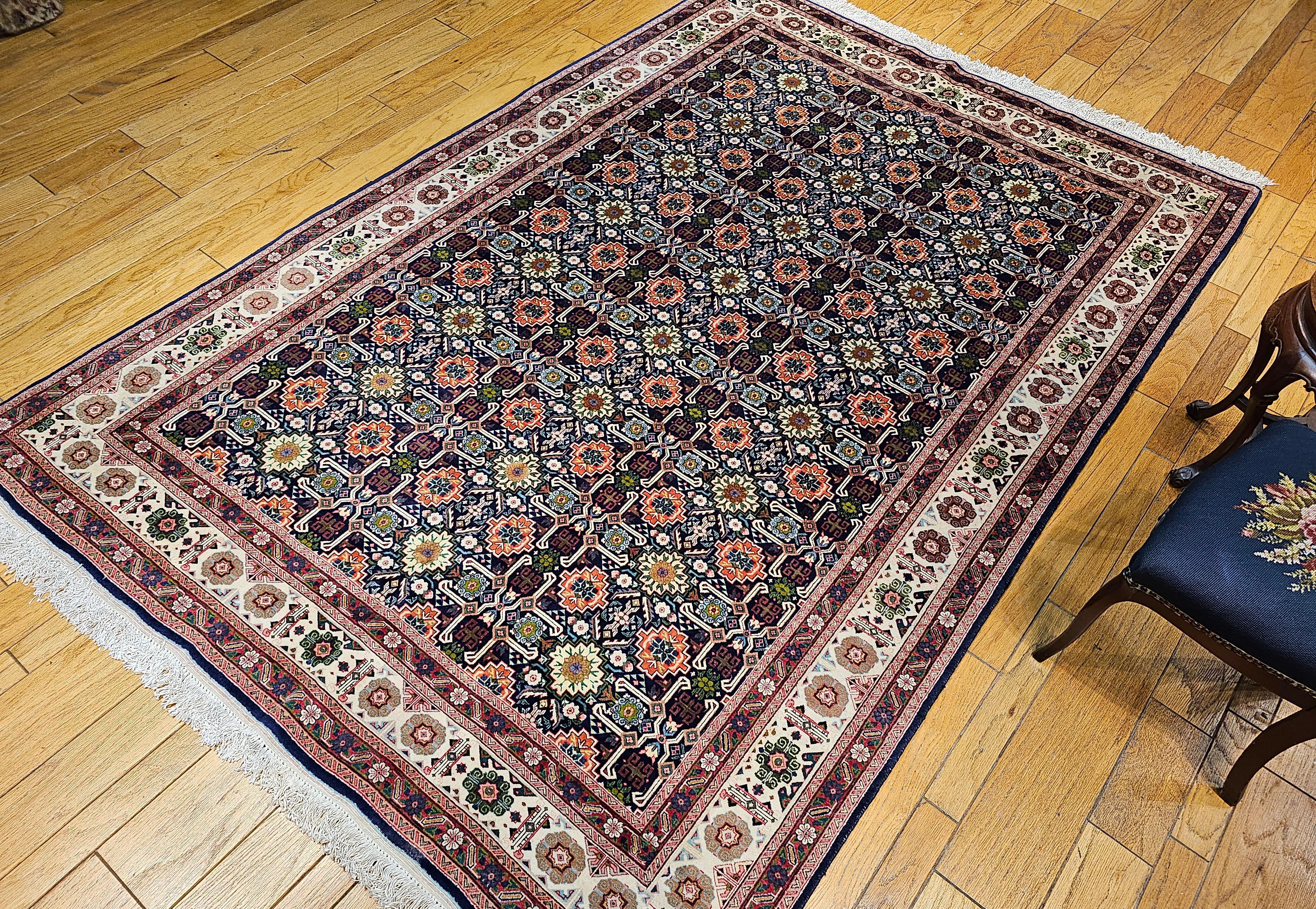 Tappeto persiano d'epoca Tabriz con motivo geometrico a tutto campo in blu e avorio in vendita 4