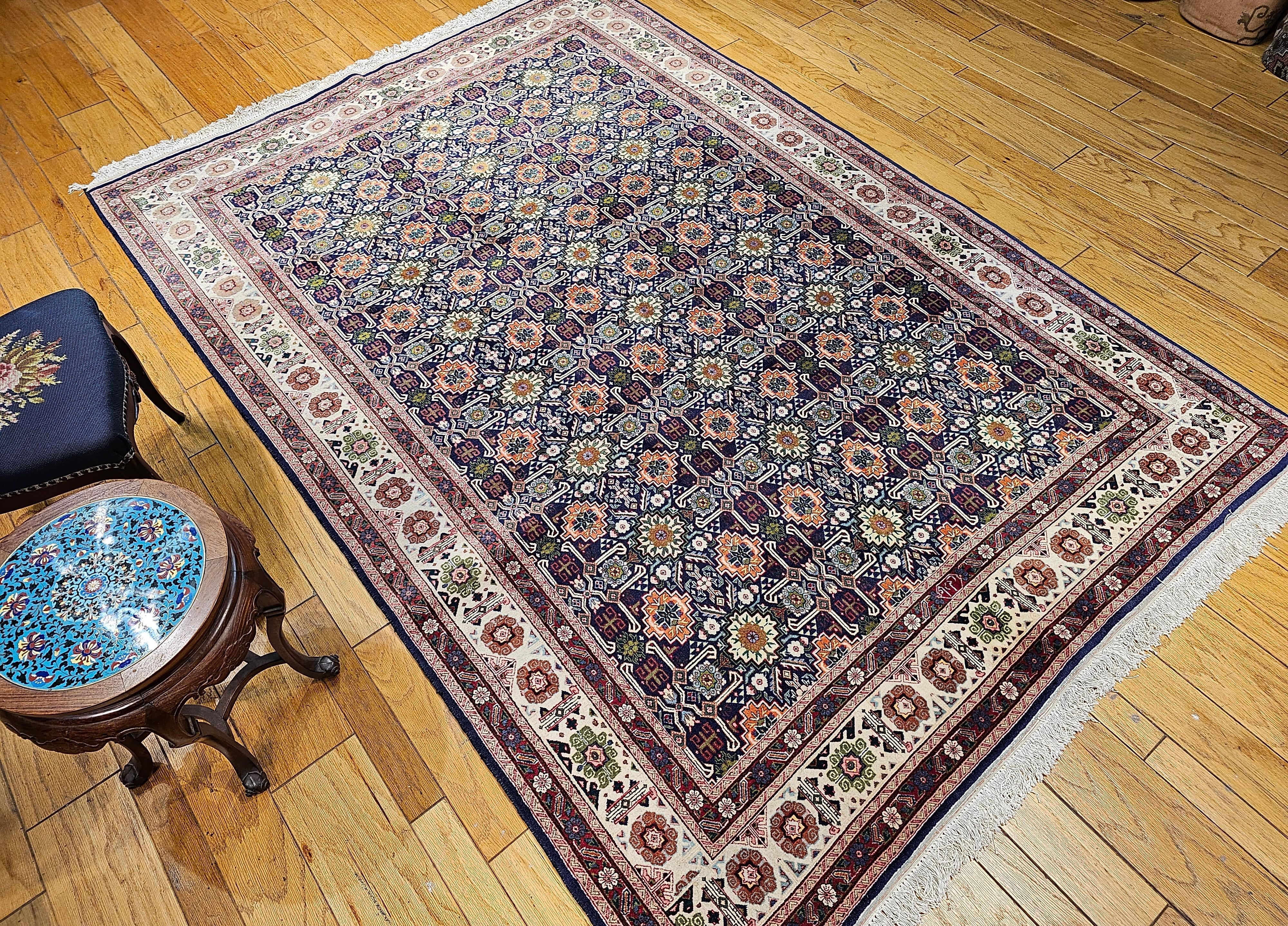 Tappeto persiano d'epoca Tabriz con motivo geometrico a tutto campo in blu e avorio in vendita 5