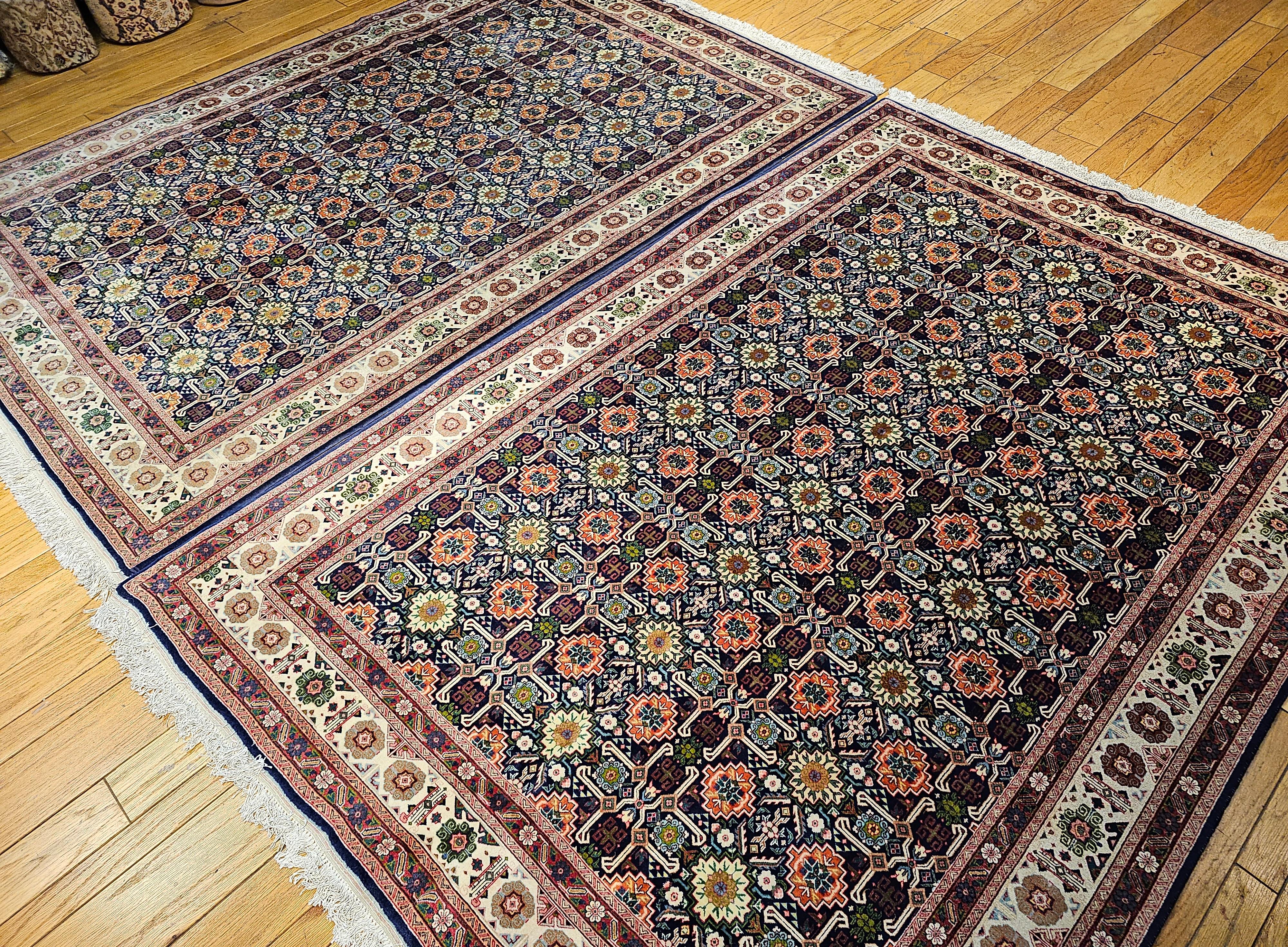 Tappeto persiano d'epoca Tabriz con motivo geometrico a tutto campo in blu e avorio in vendita 13