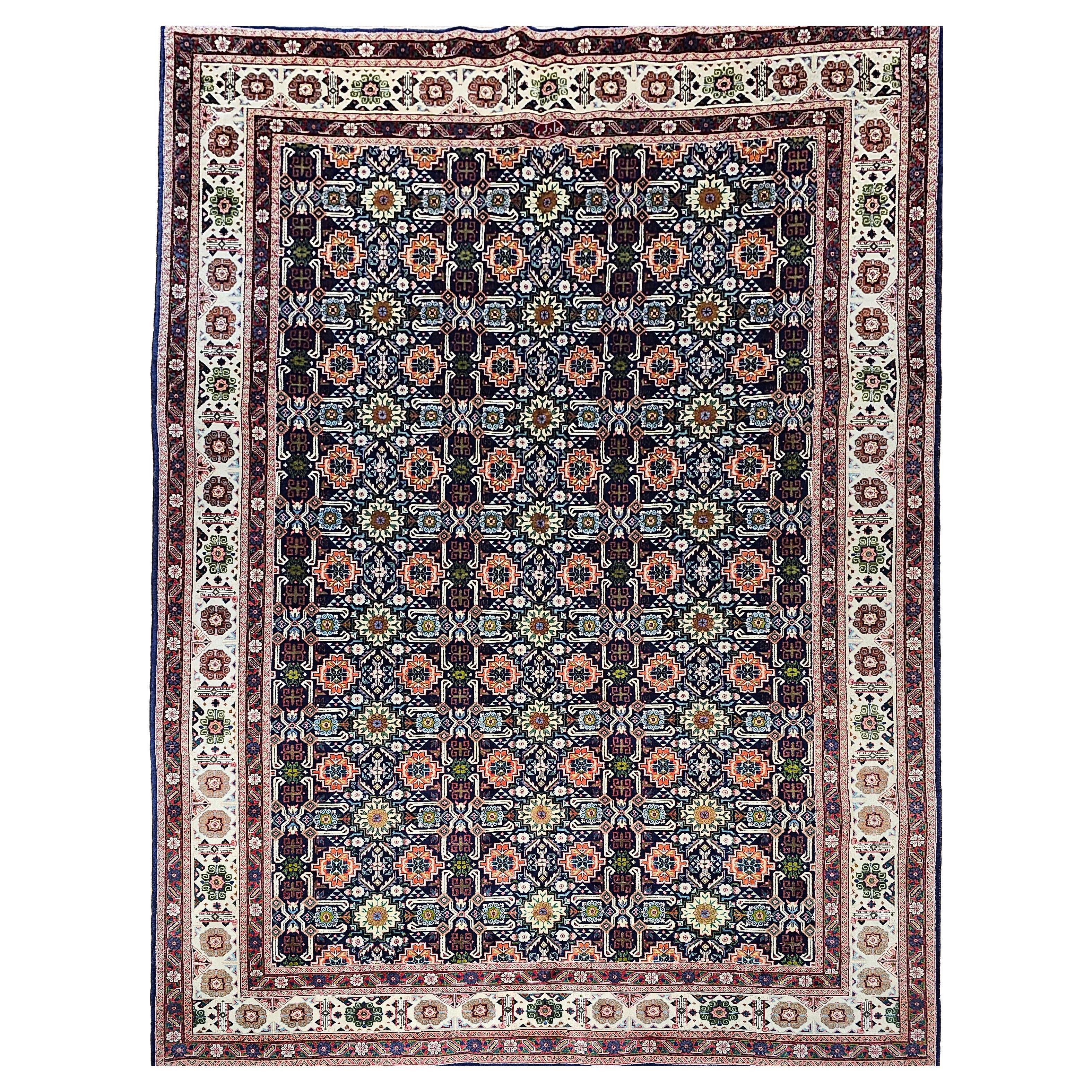 Alfombra persa Tabriz Vintage con diseño geométrico en azul marino y marfil