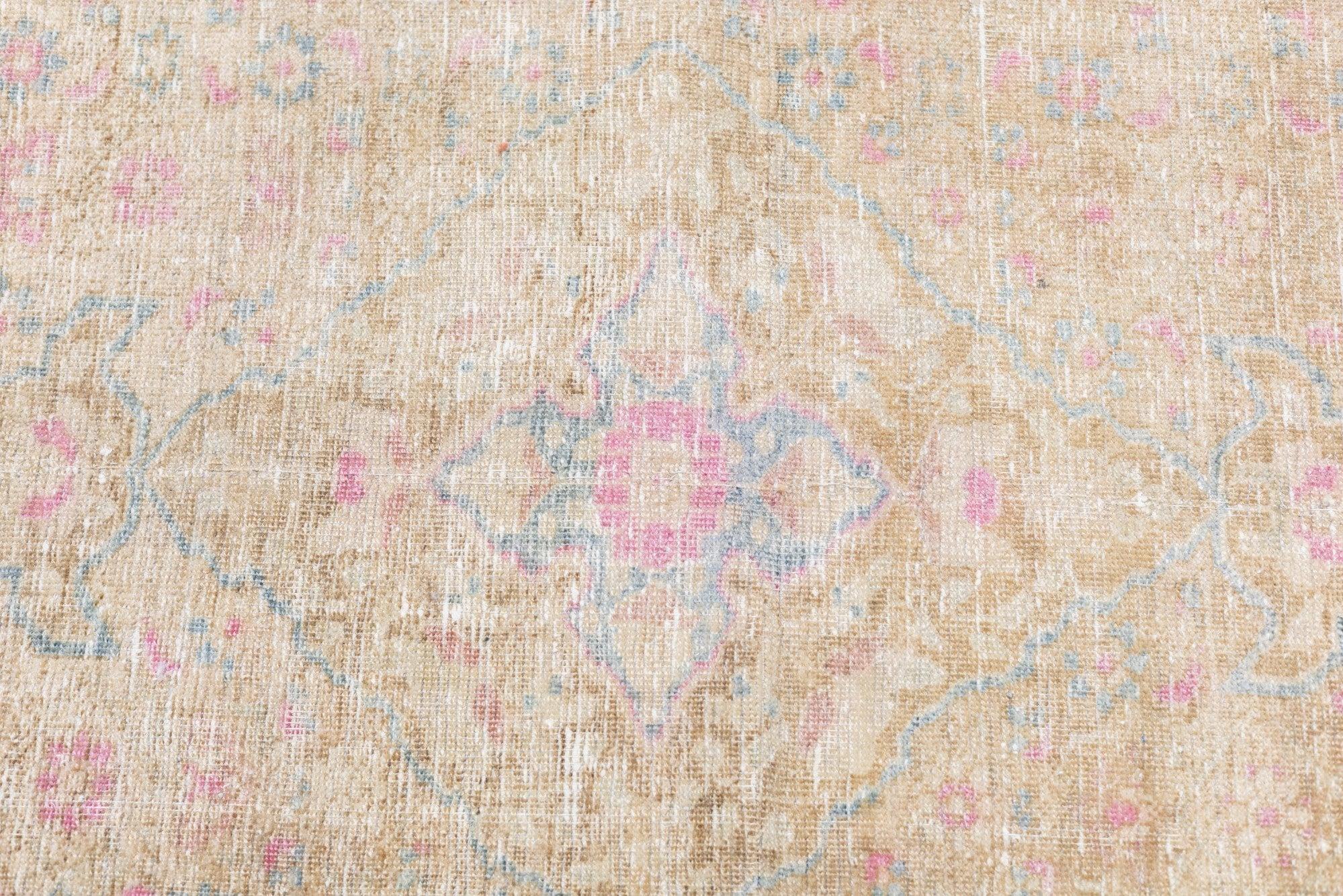 Tappeto persiano Tabriz vintage 3'11'' x 6'4'' in vendita 4