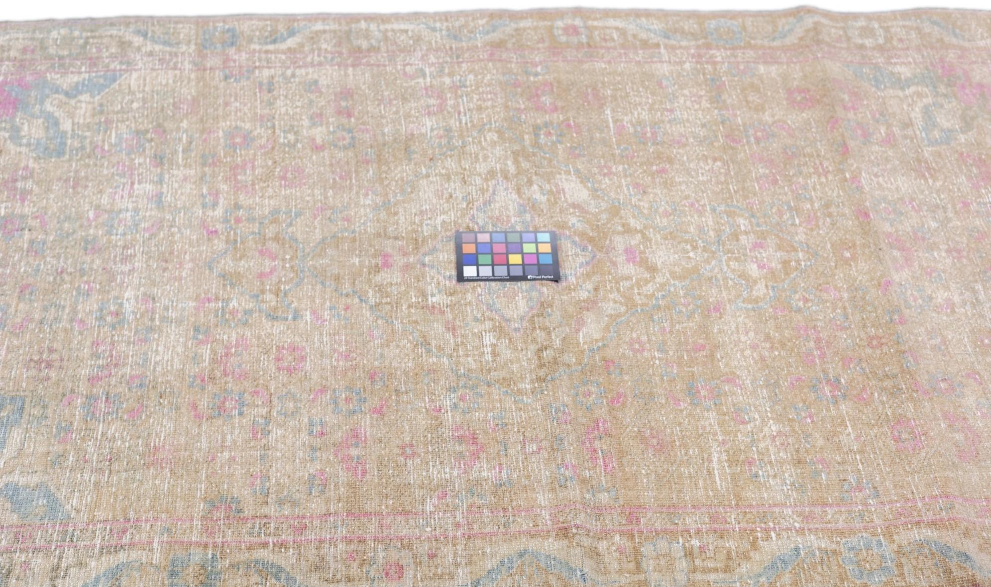 Tappeto persiano Tabriz vintage 3'11'' x 6'4'' in vendita 5