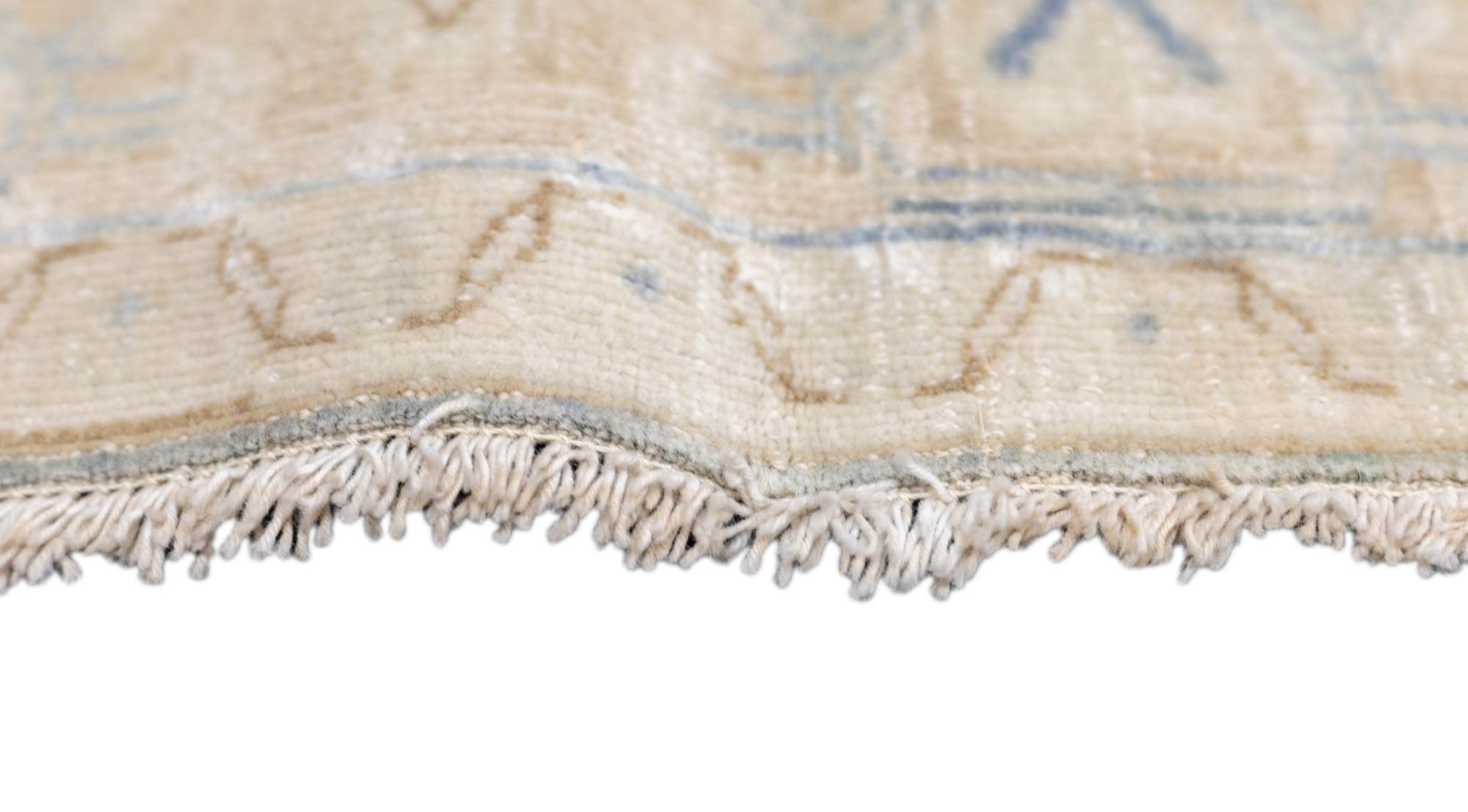 Persischer Täbris-Teppich im Vintage-Stil 3'8'' x 5'6'' (Wolle) im Angebot
