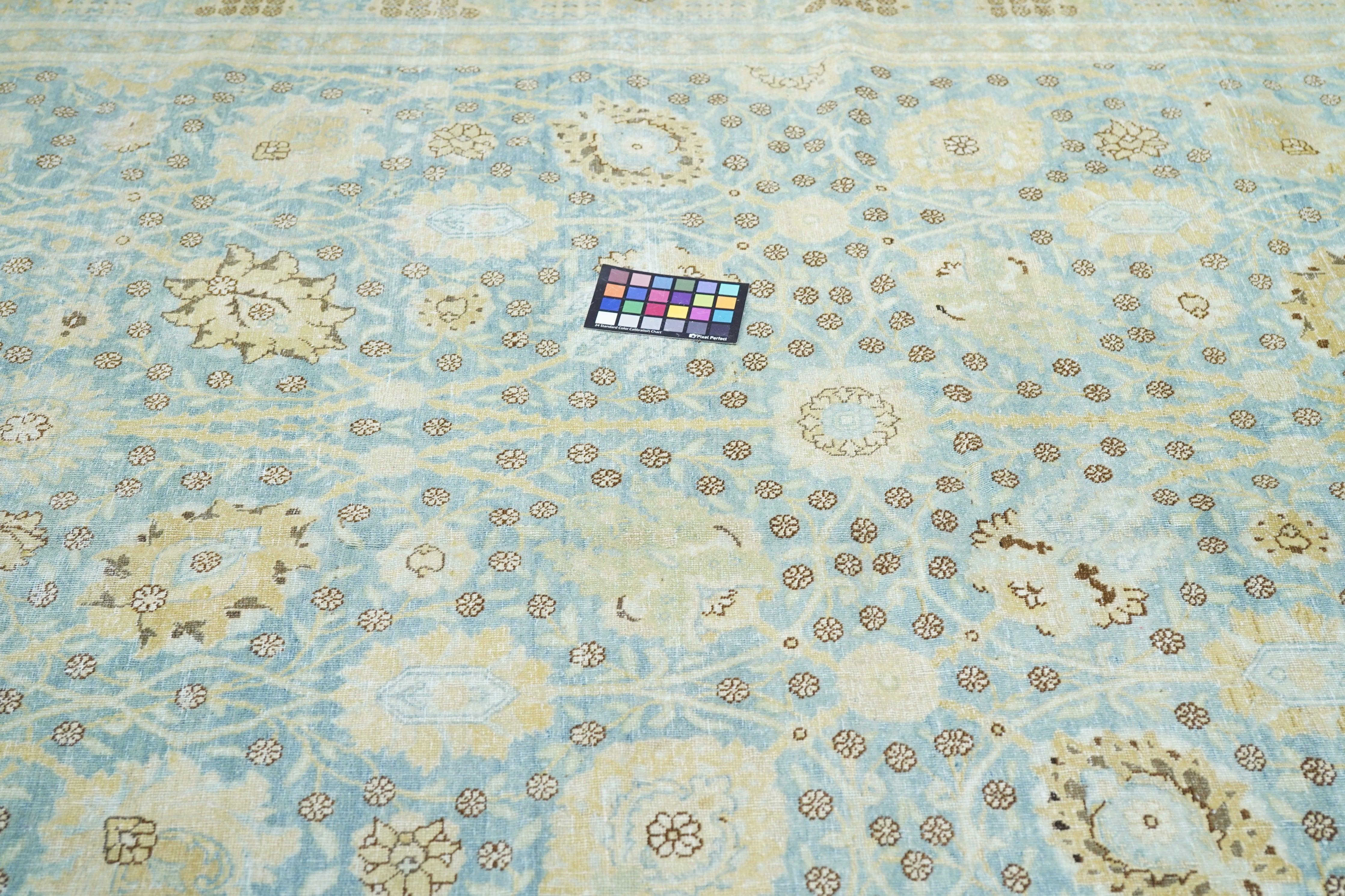 Tappeto persiano Tabriz vintage 6'8'' x 9'7'' in vendita 3