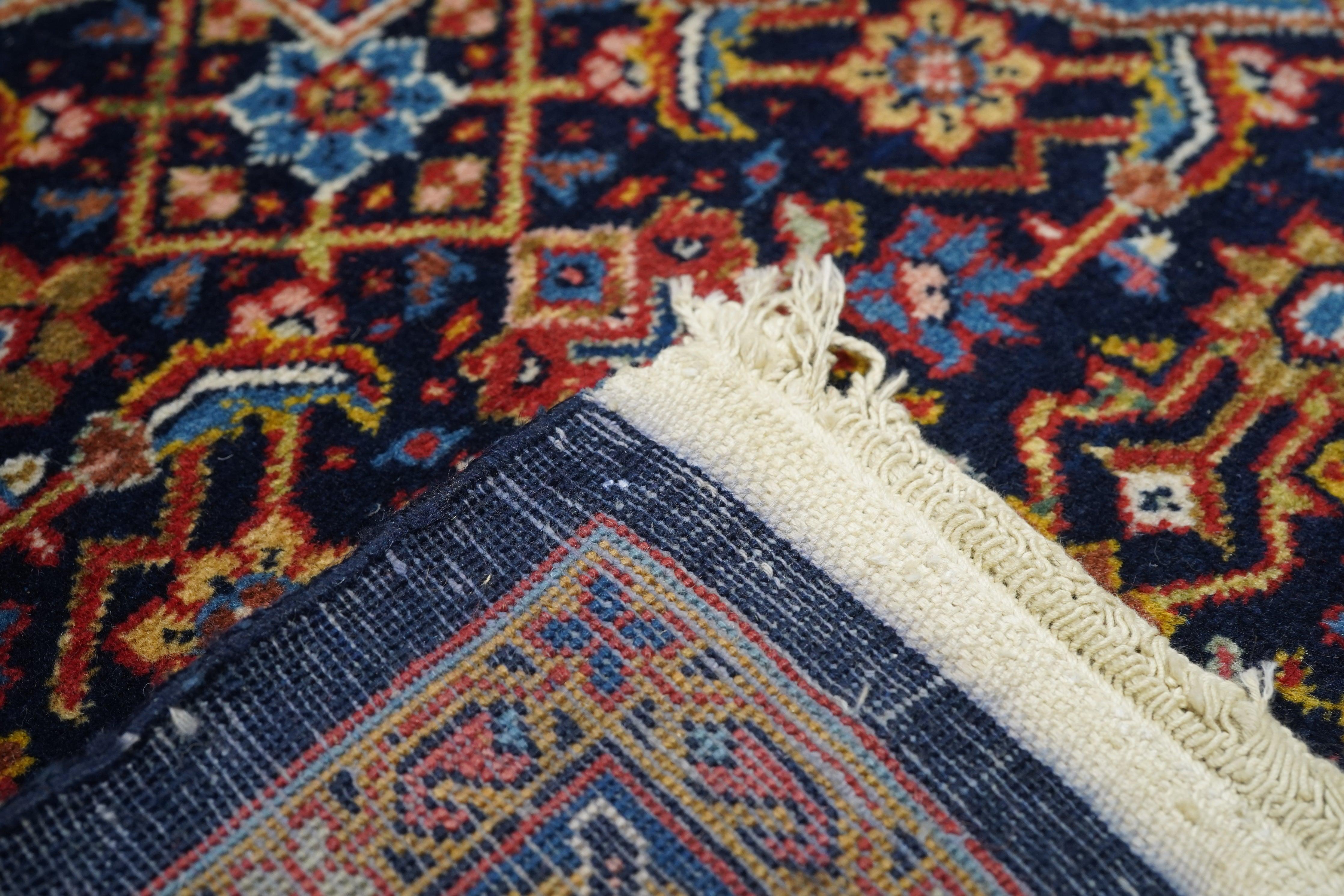 Tappeto persiano Tabriz vintage 7'6'' x 10'3'' in vendita 4
